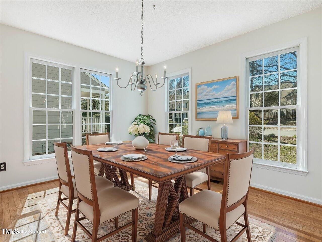 1961 Indianwood Court Property Photo 8