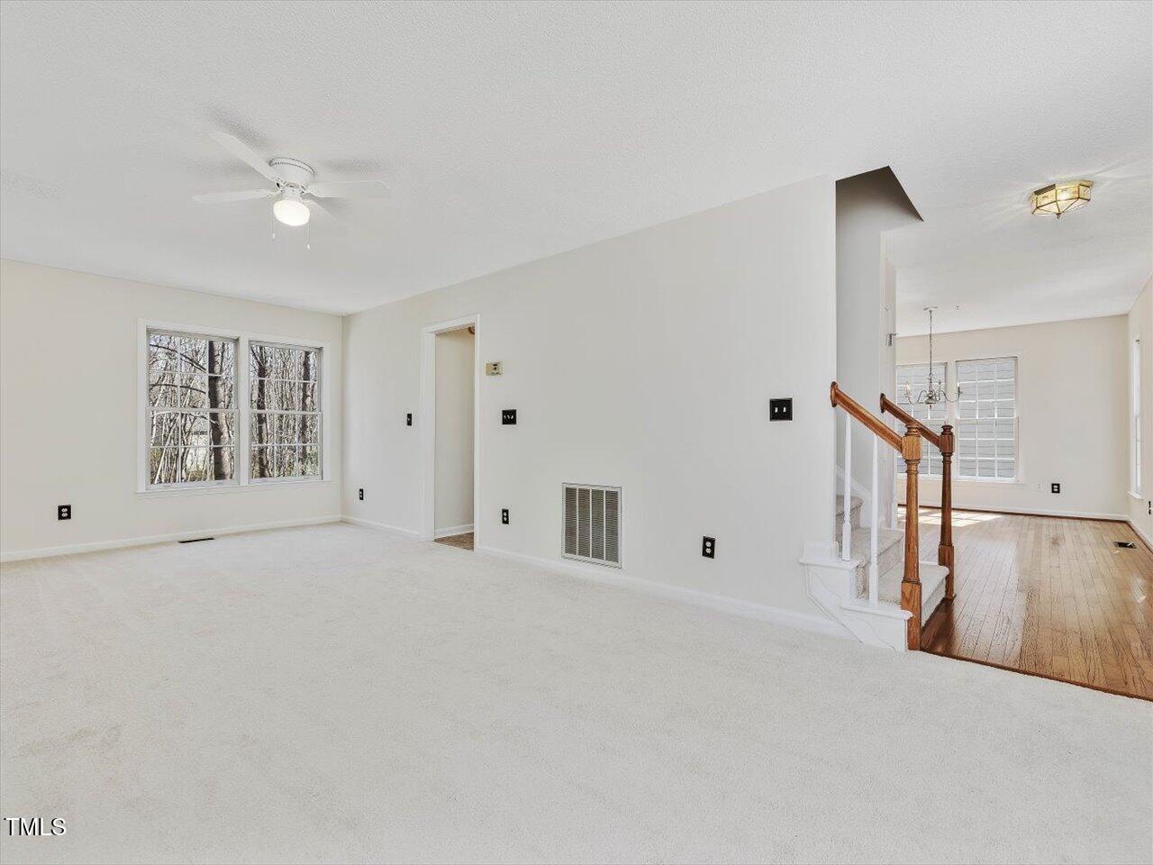 1961 Indianwood Court Property Photo 11