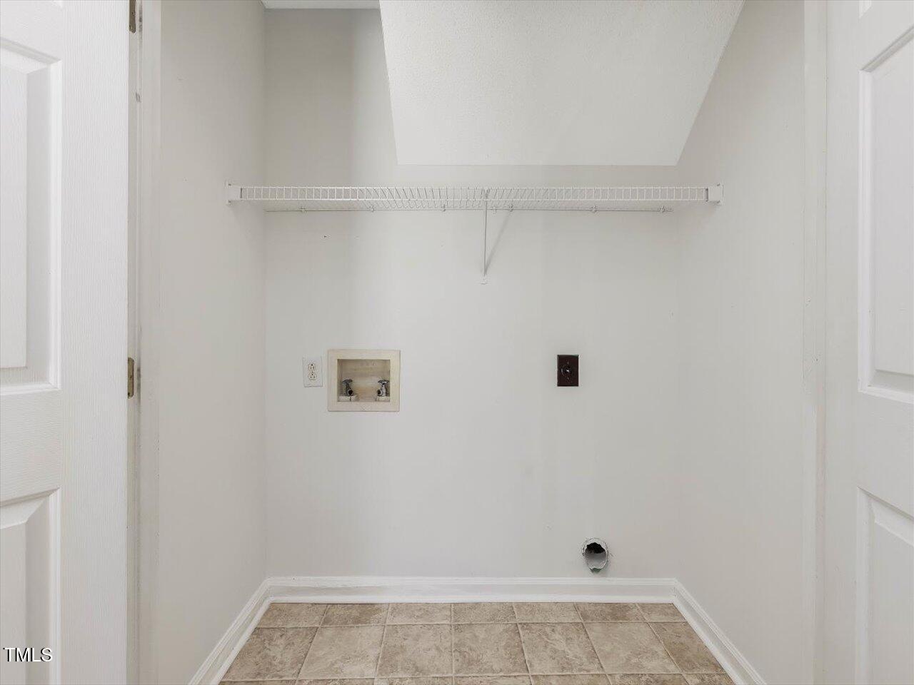 1961 Indianwood Court Property Photo 30