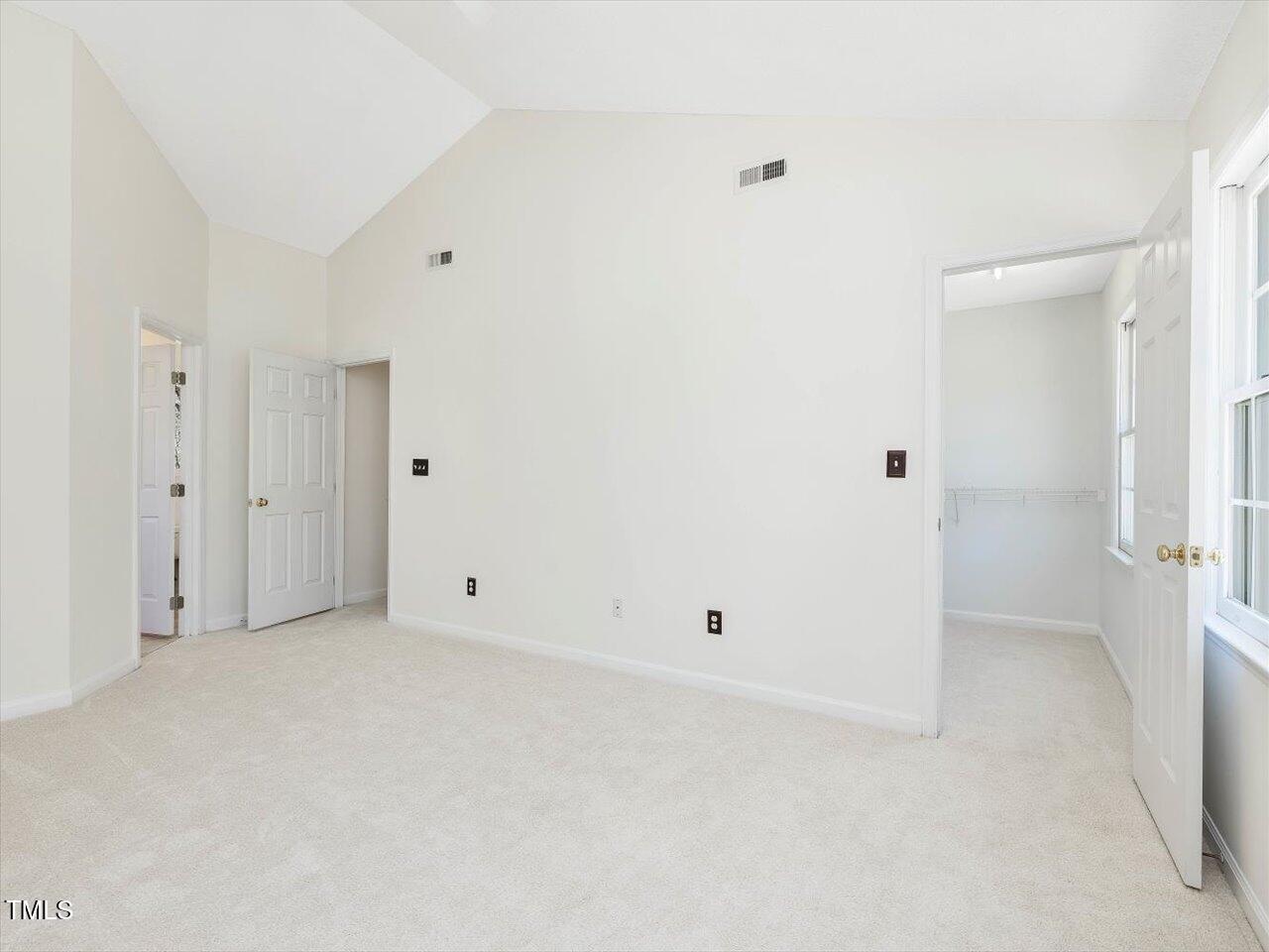 1961 Indianwood Court Property Photo 35