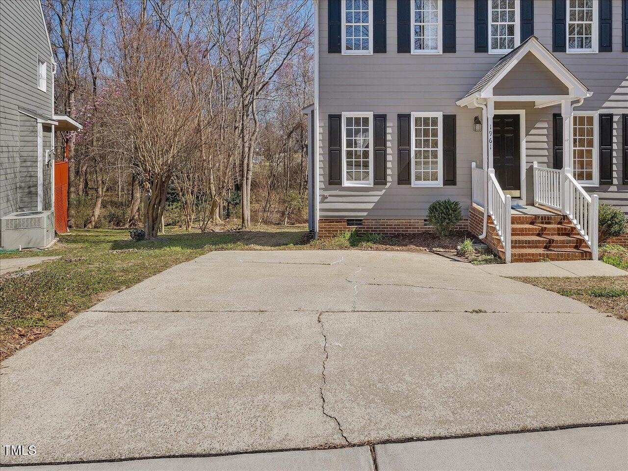 1961 Indianwood Court Property Photo 60