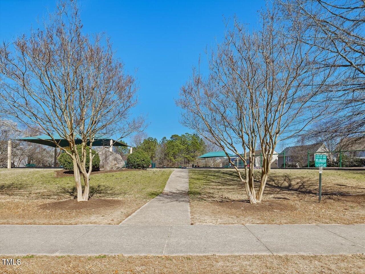 1961 Indianwood Court Property Photo 64