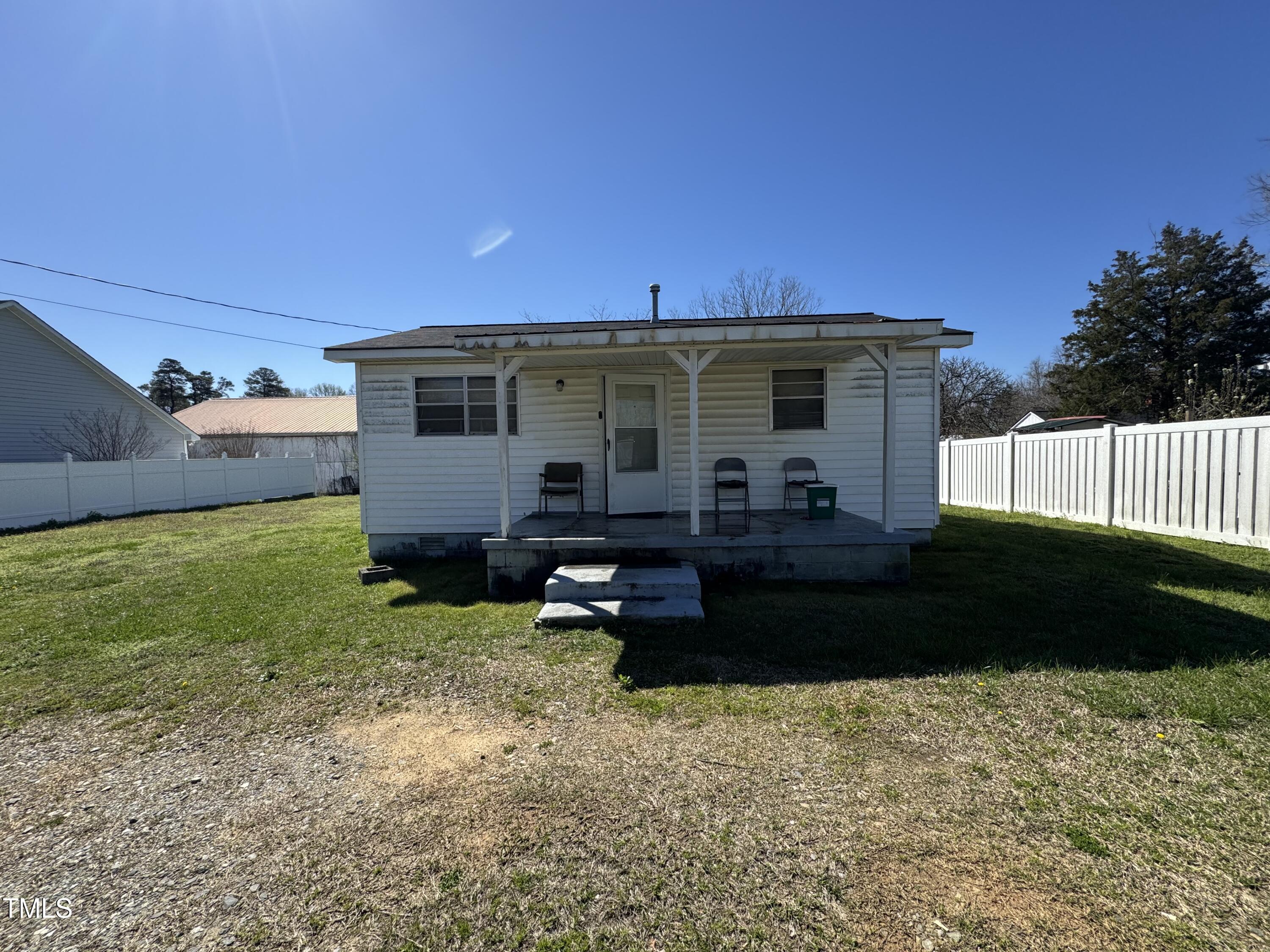 113 Smith Street Property Photo