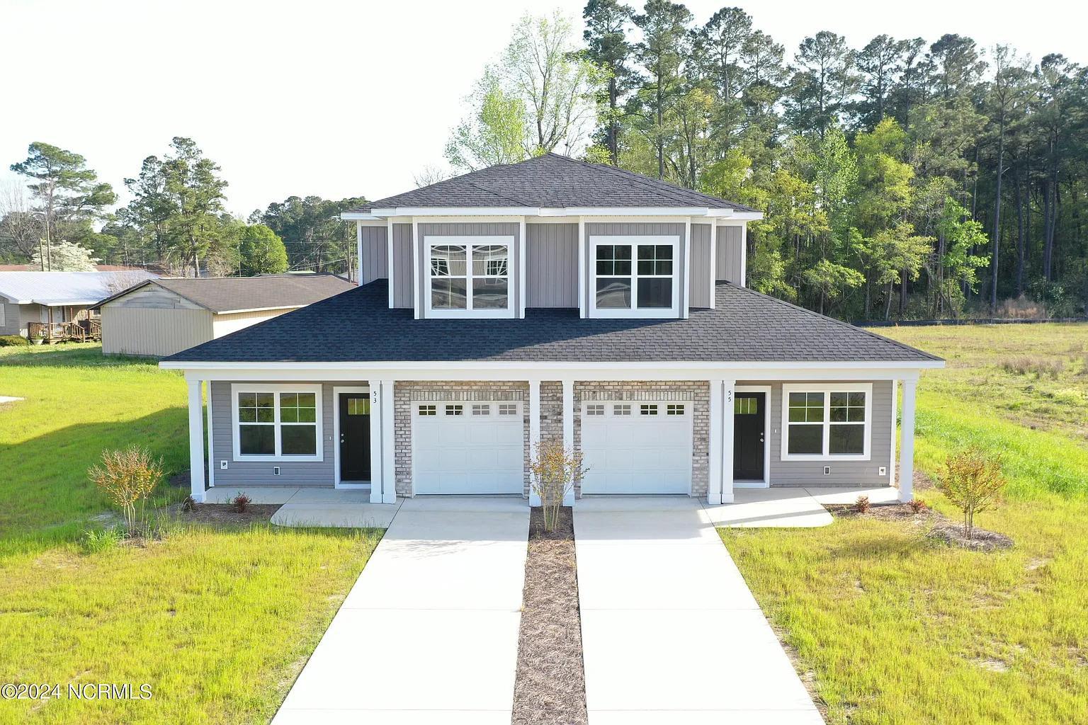 46 Crew Court Property Photo