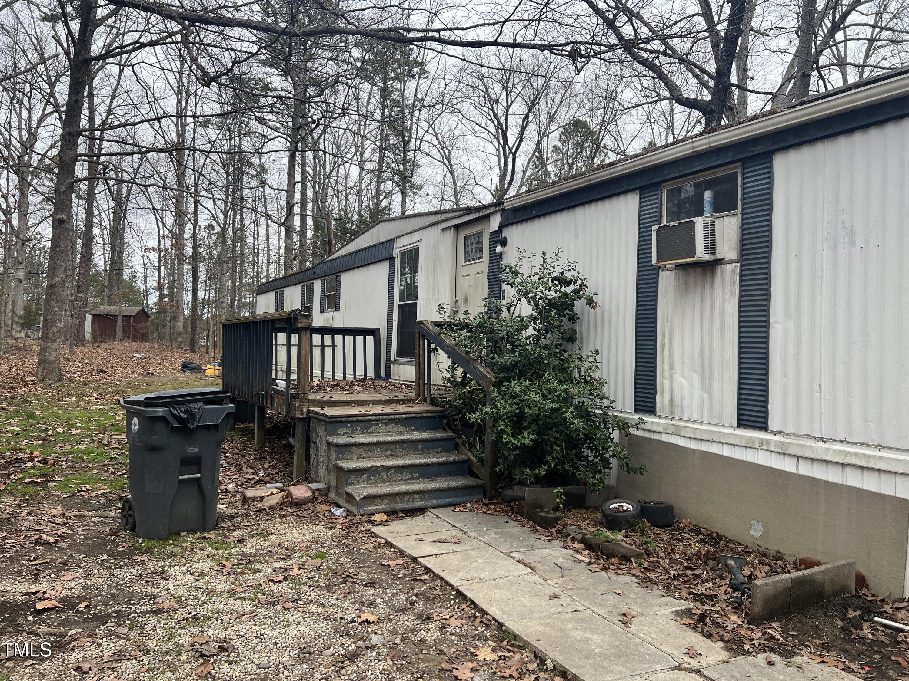 118 Stella Court Property Photo 12