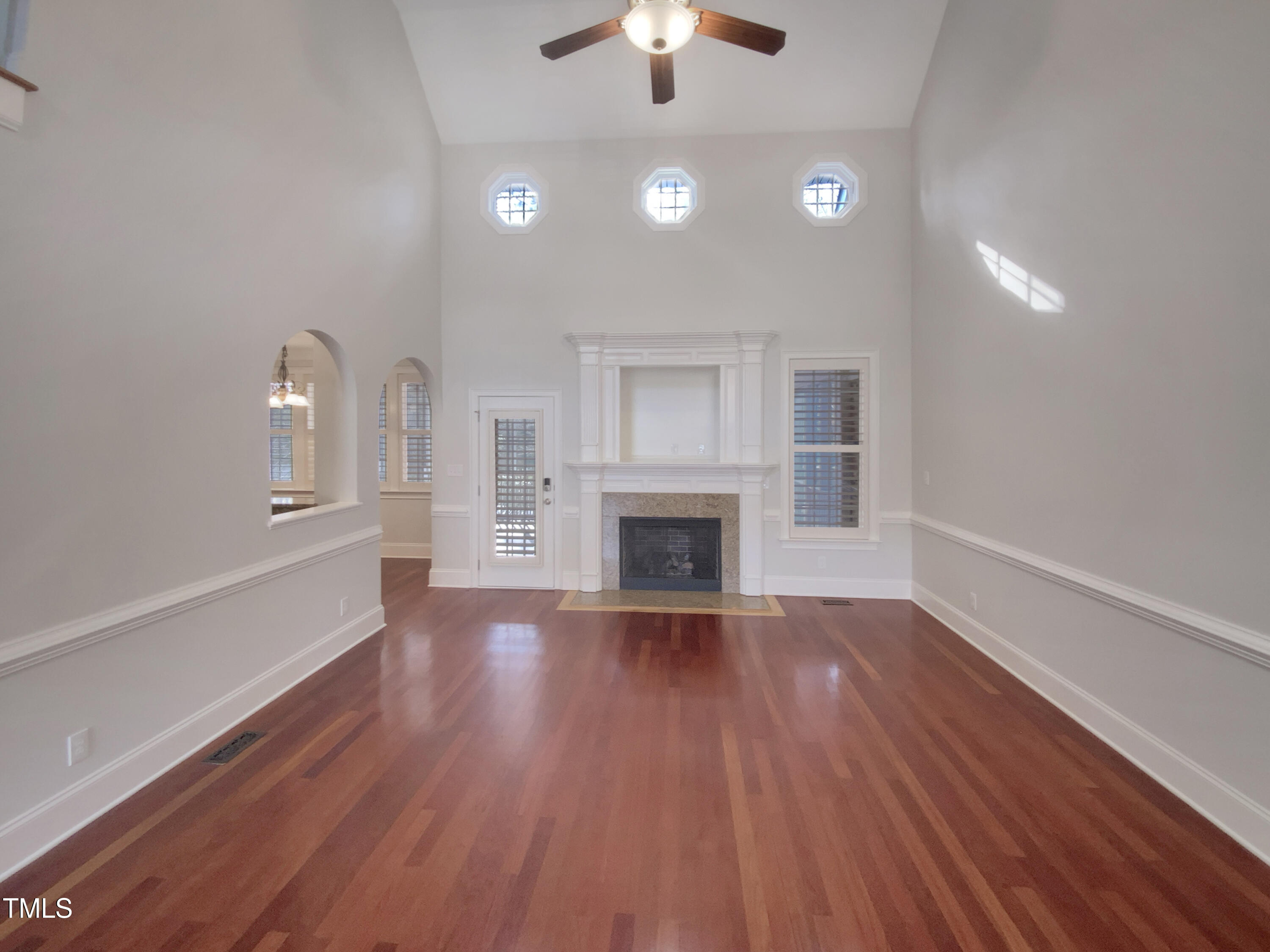 138 Parkdale Lane Property Photo 3