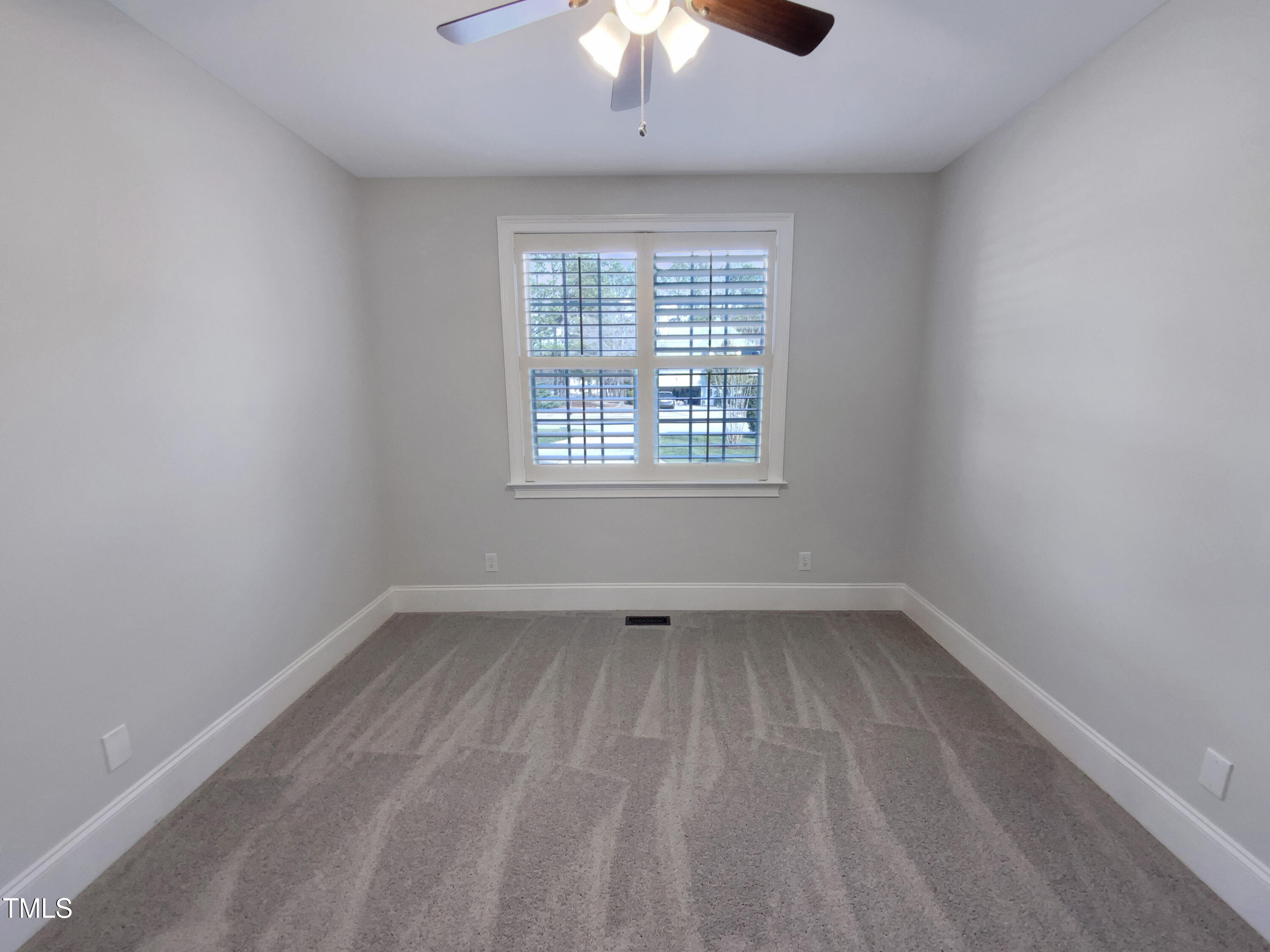 138 Parkdale Lane Property Photo 37