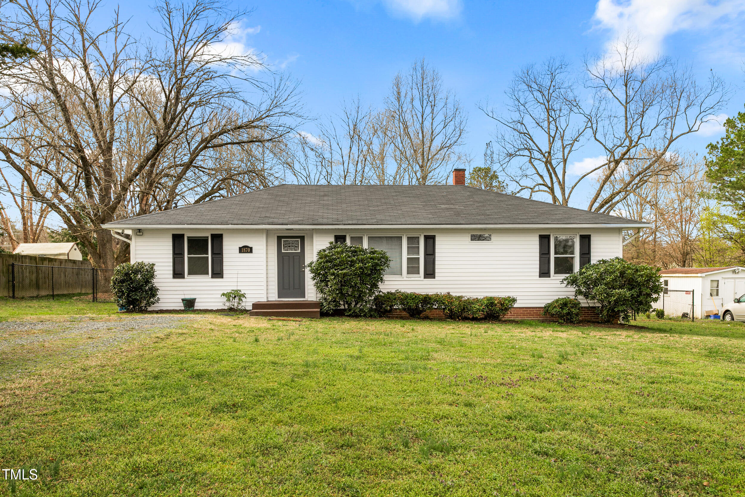 1870 Prince Edward Drive Property Photo