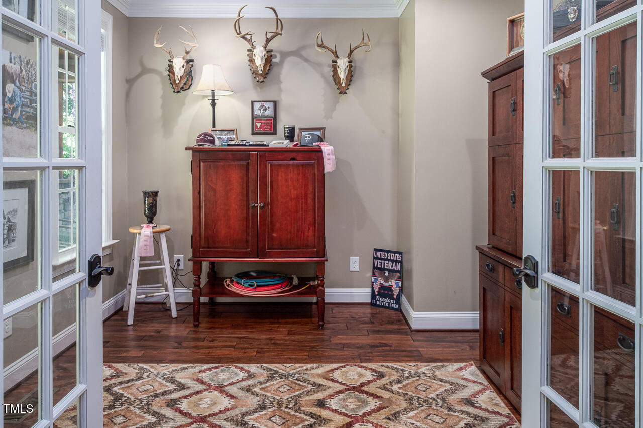 195 Falcon Lane Property Photo 11