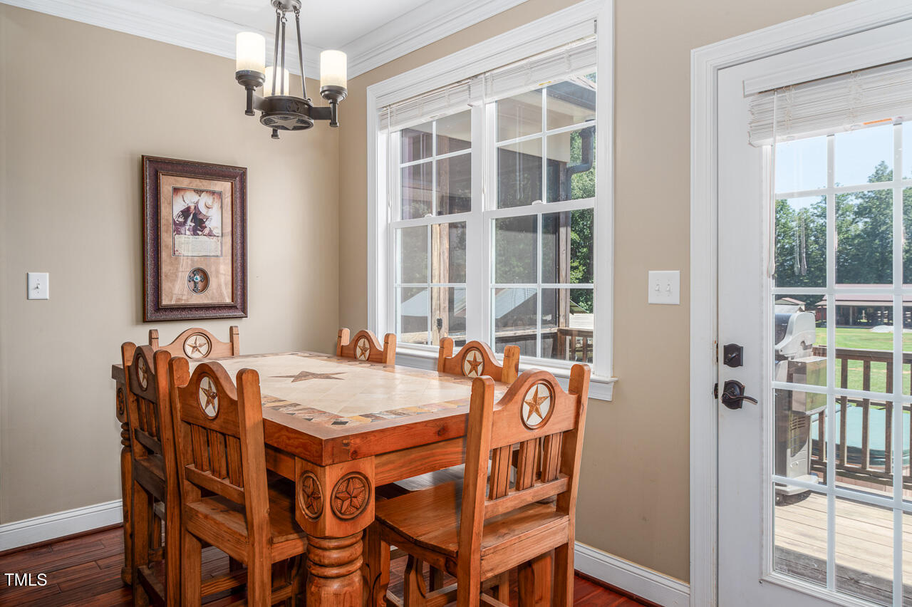 195 Falcon Lane Property Photo 18