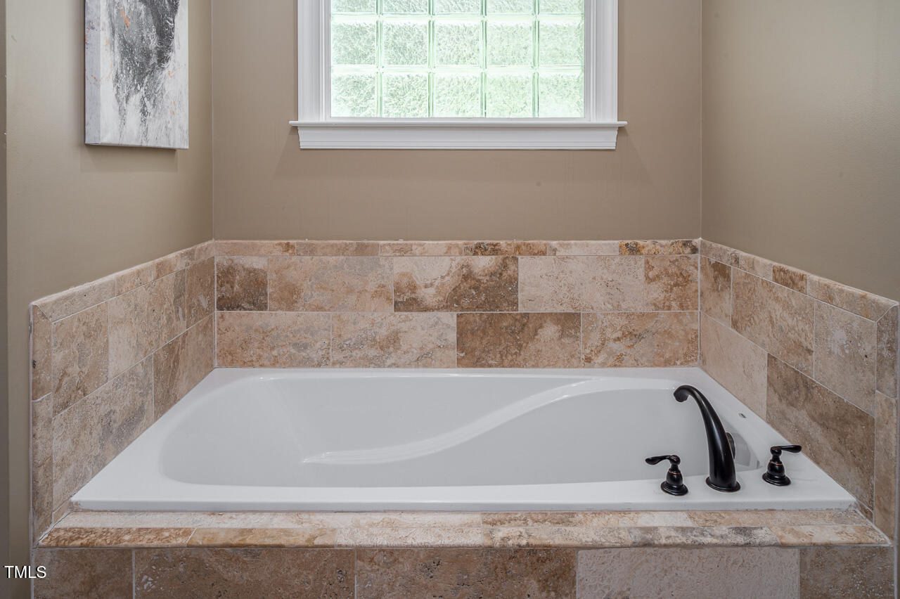 195 Falcon Lane Property Photo 26