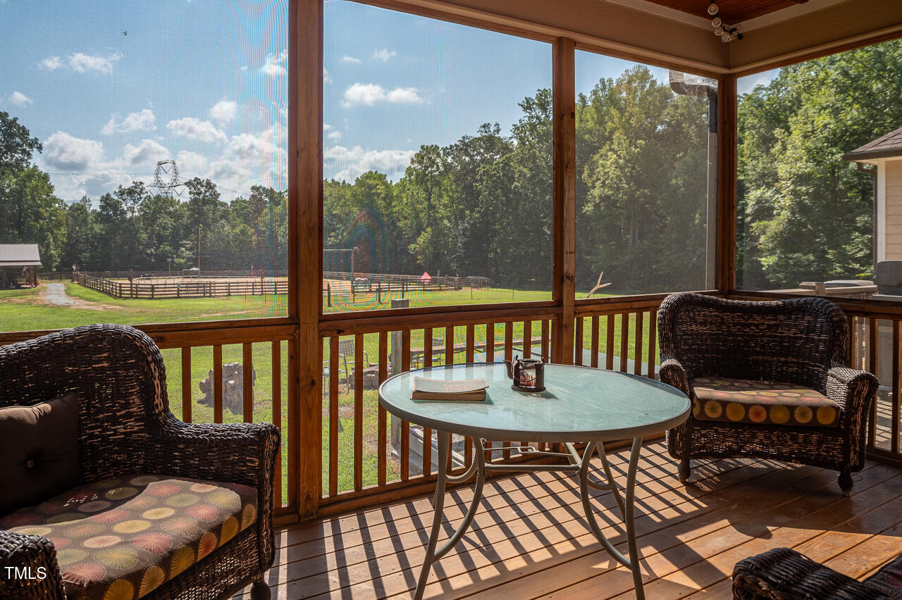 195 Falcon Lane Property Photo 35