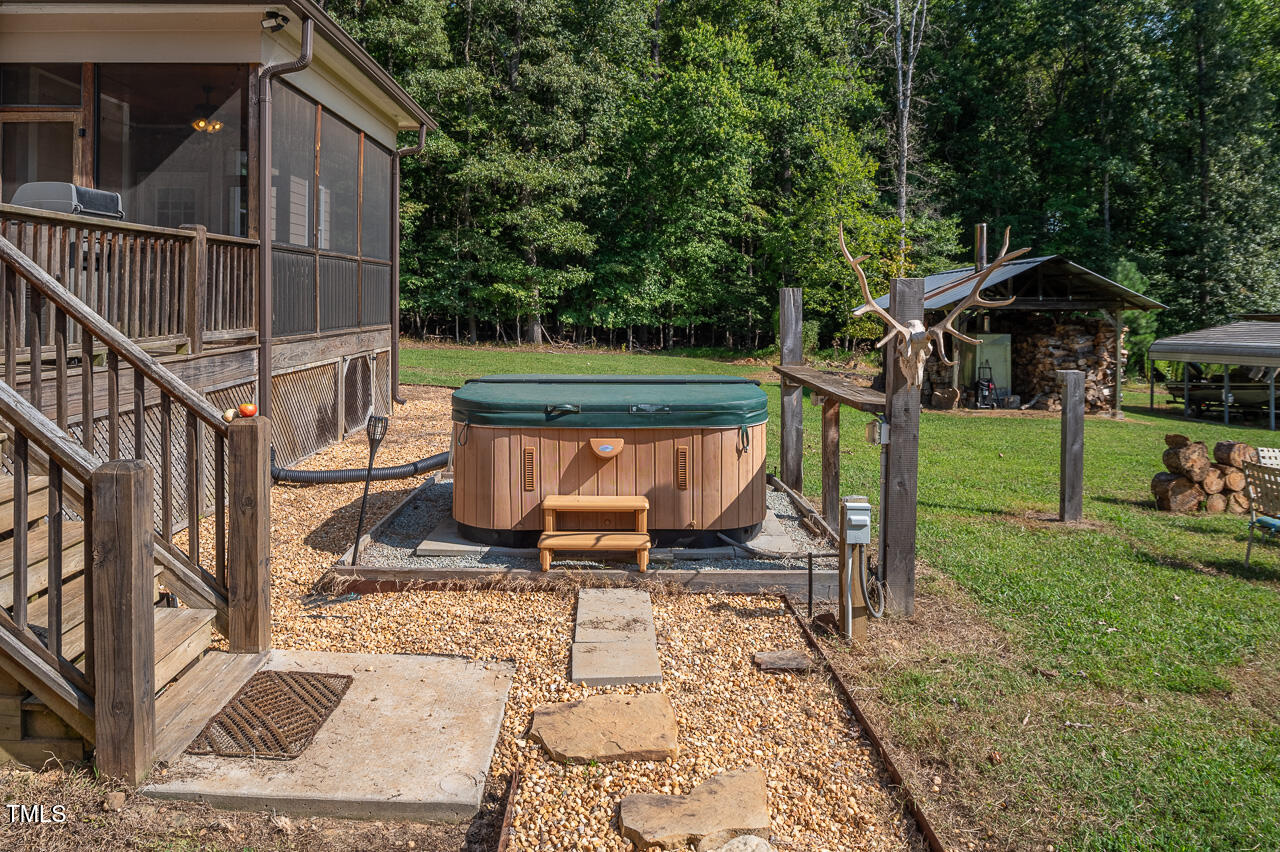 195 Falcon Lane Property Photo 37