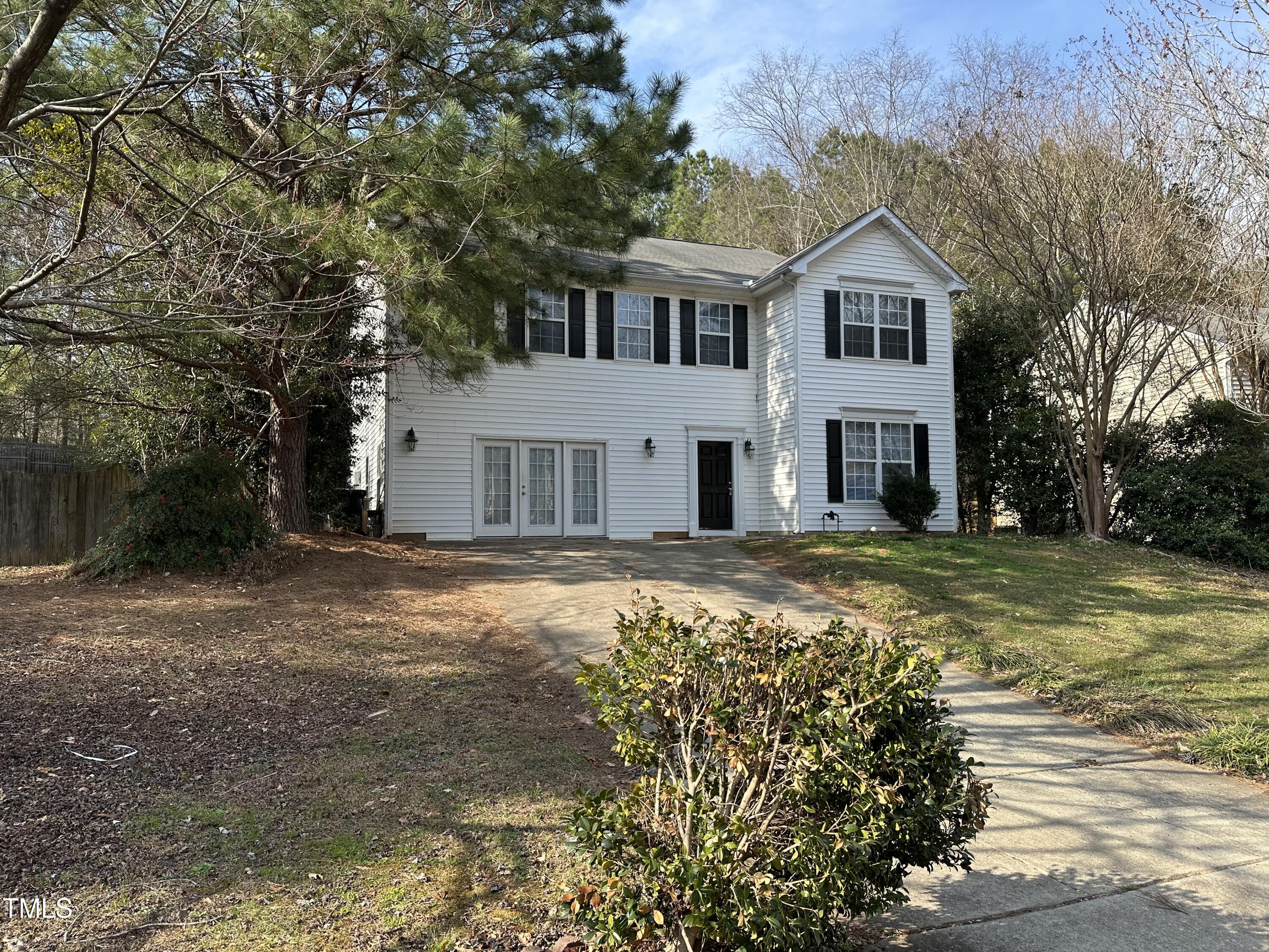 316 Arbor Greene Drive Property Photo 2