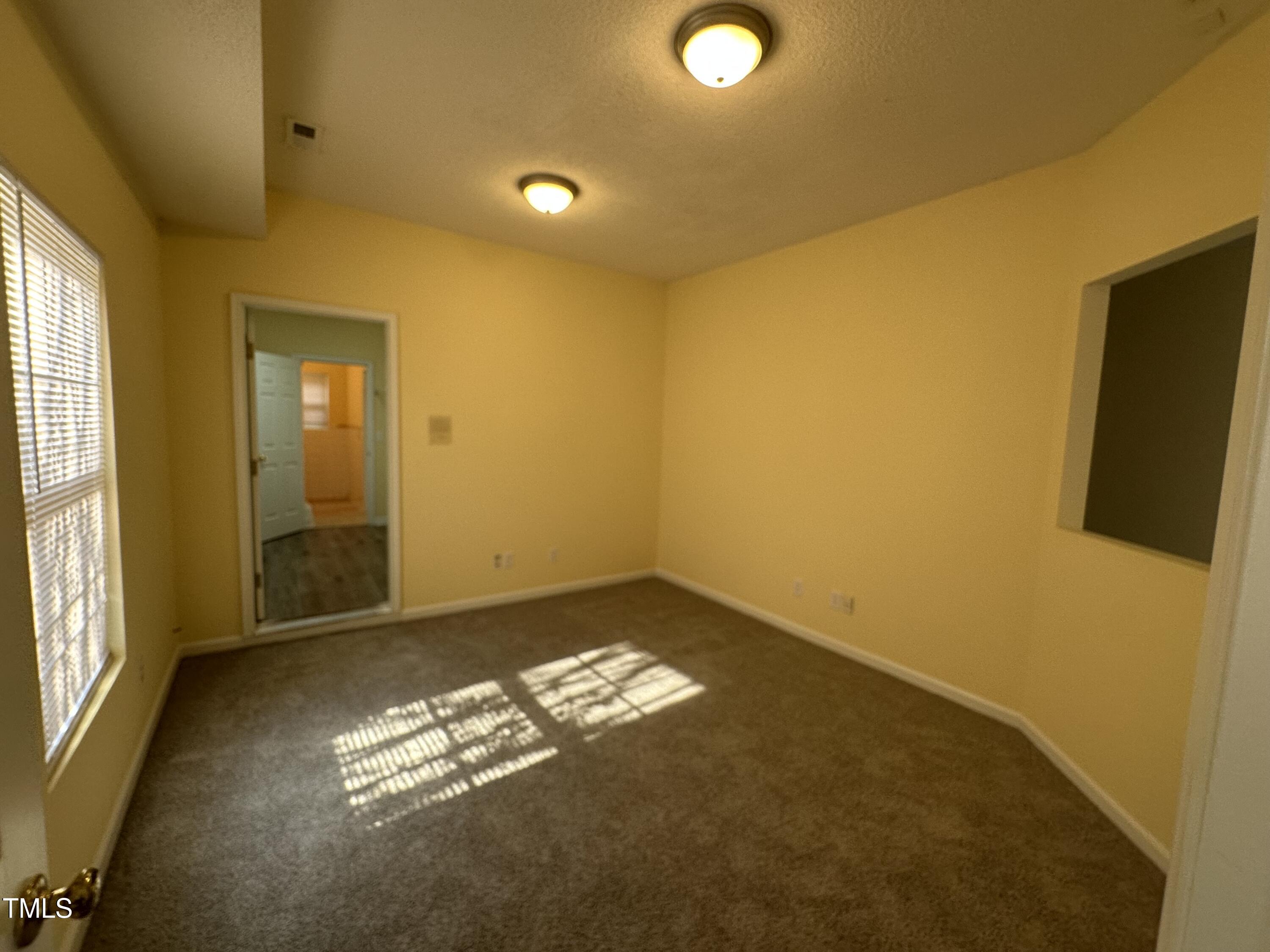 316 Arbor Greene Drive Property Photo 15