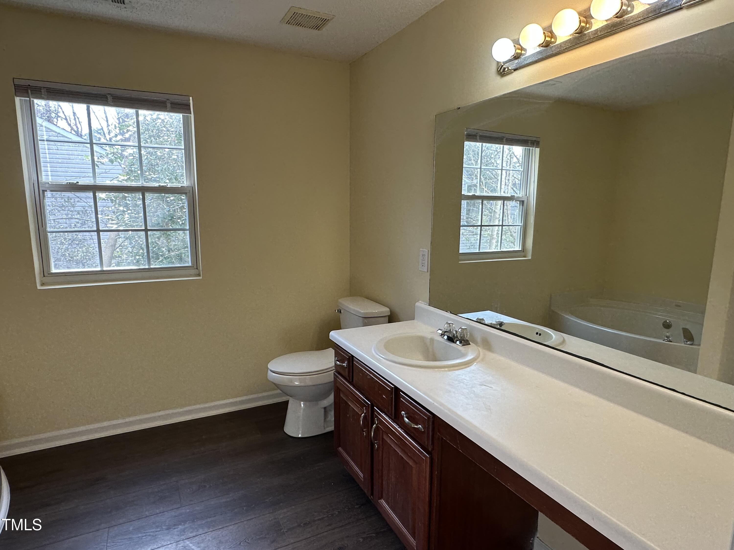 316 Arbor Greene Drive Property Photo 31