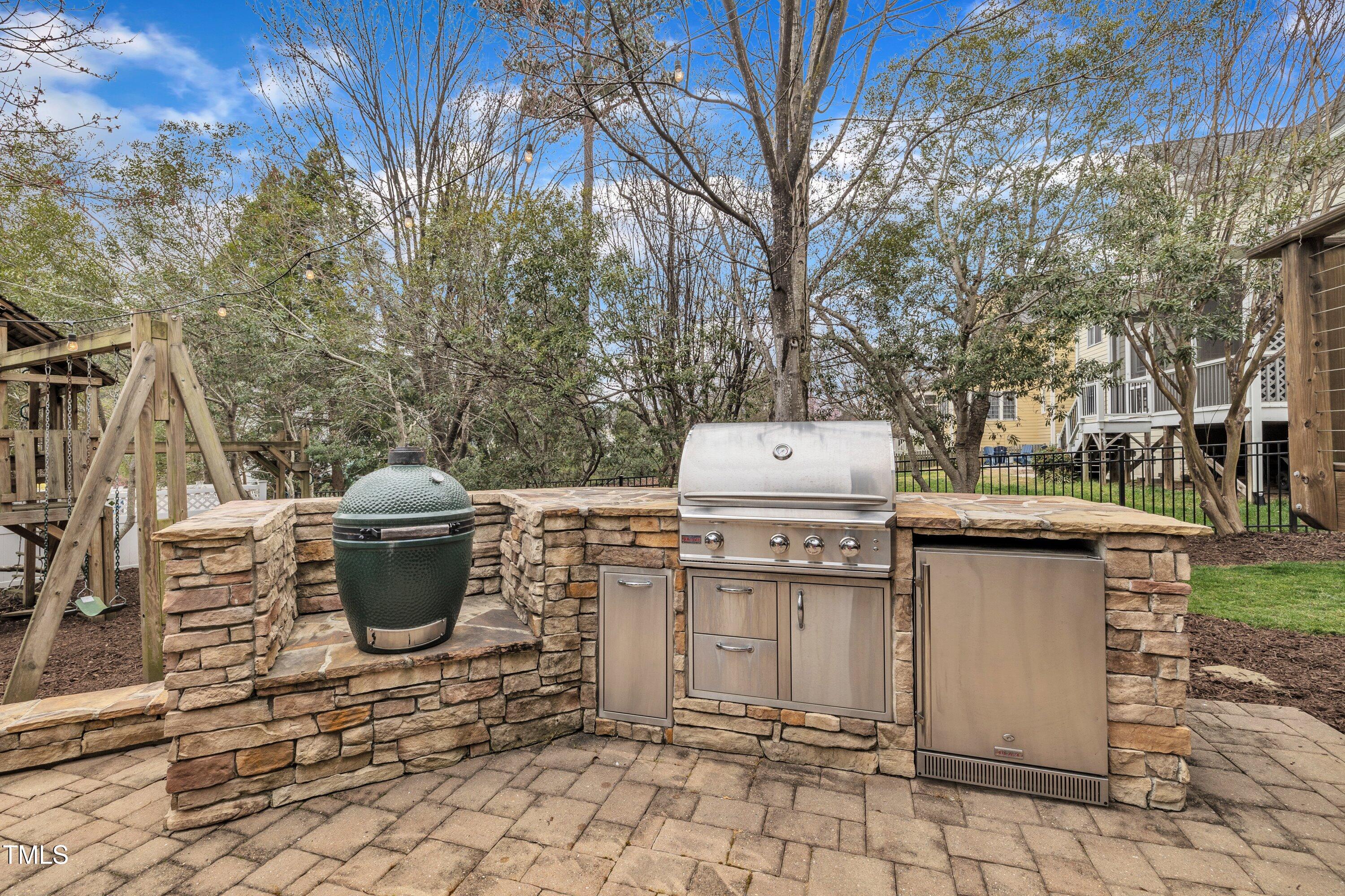 601 Ballad Creek Court Property Photo 55