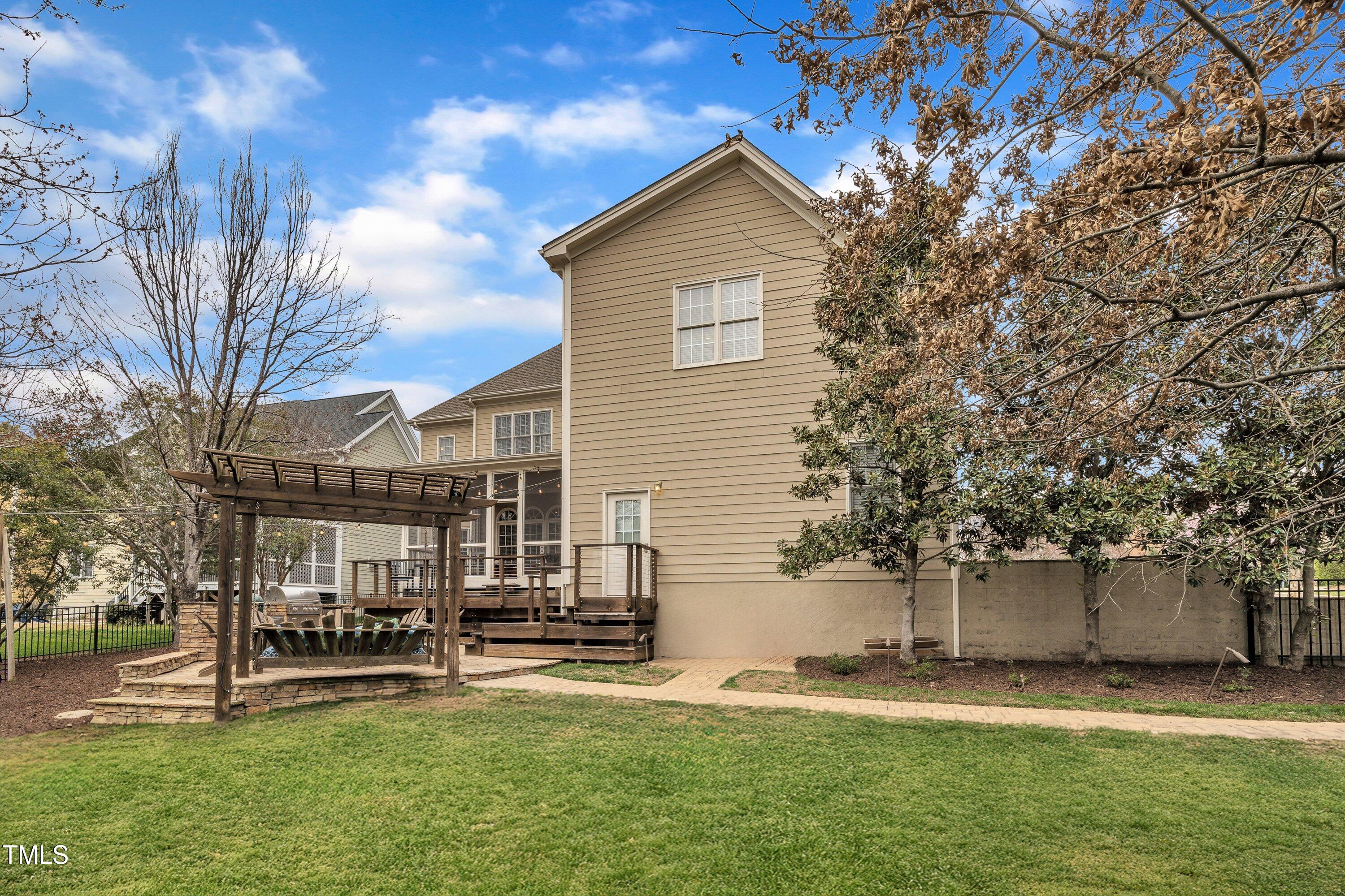 601 Ballad Creek Court Property Photo 59