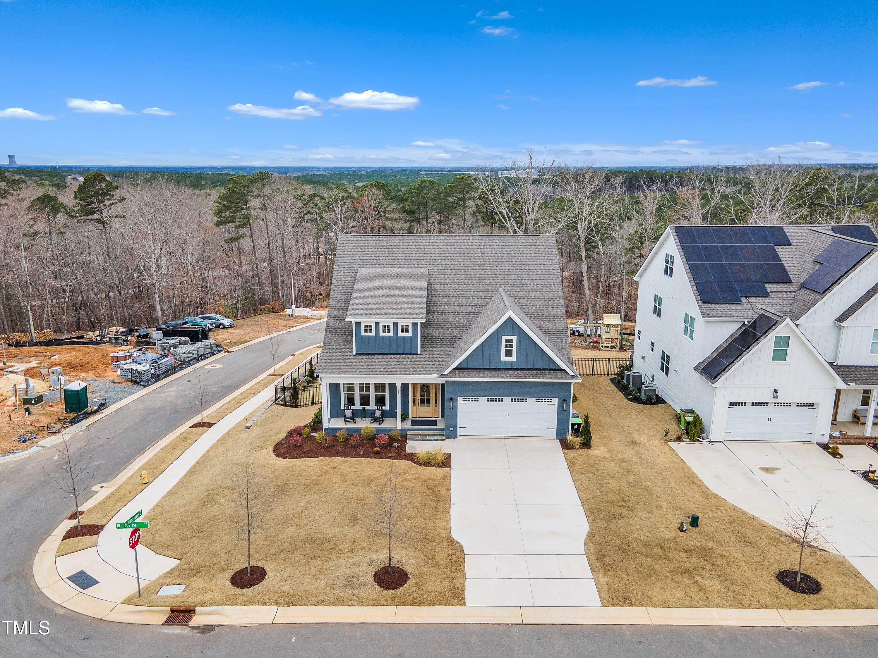 112 Sire Court Property Photo 3