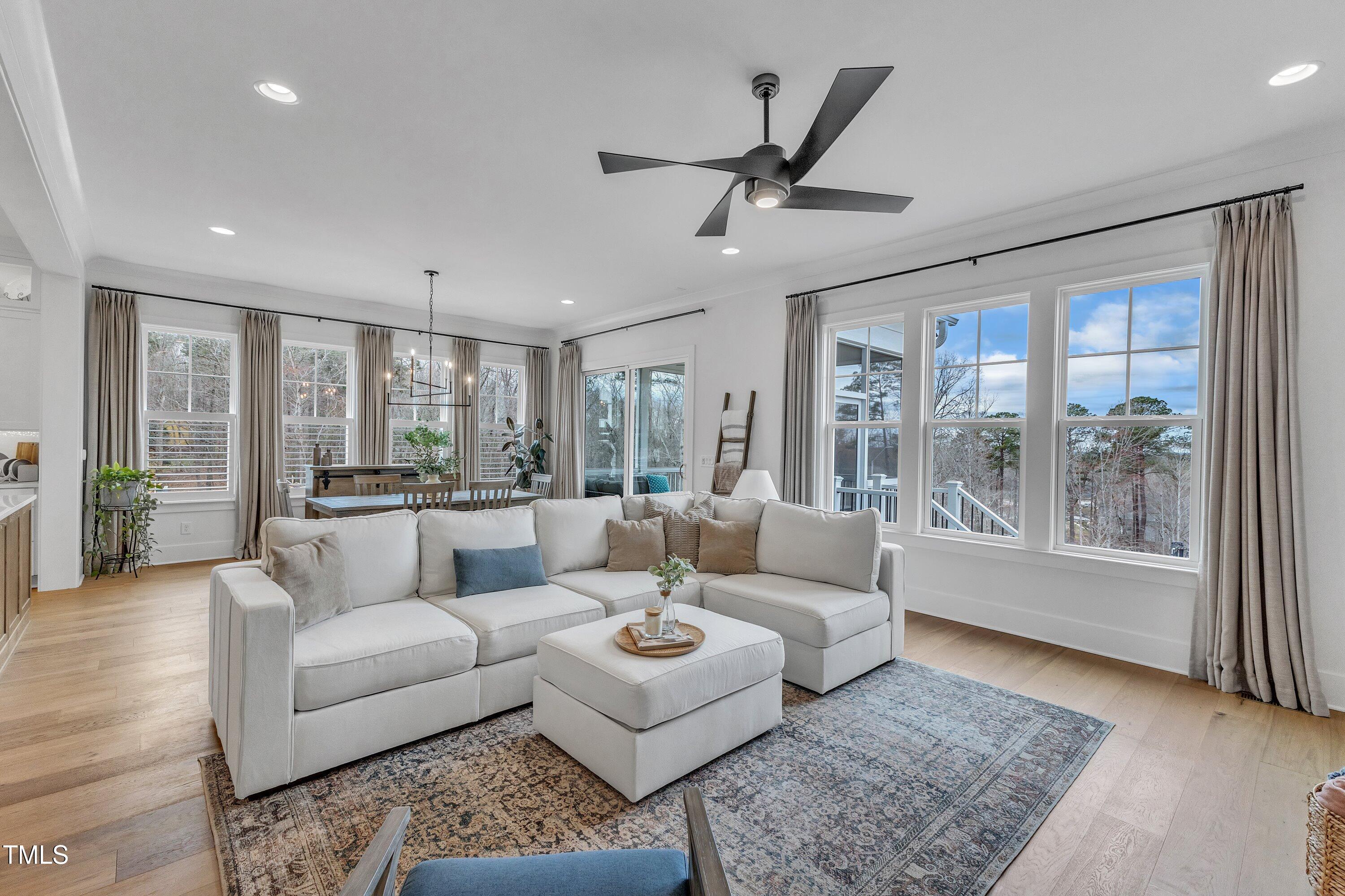 112 Sire Court Property Photo 28