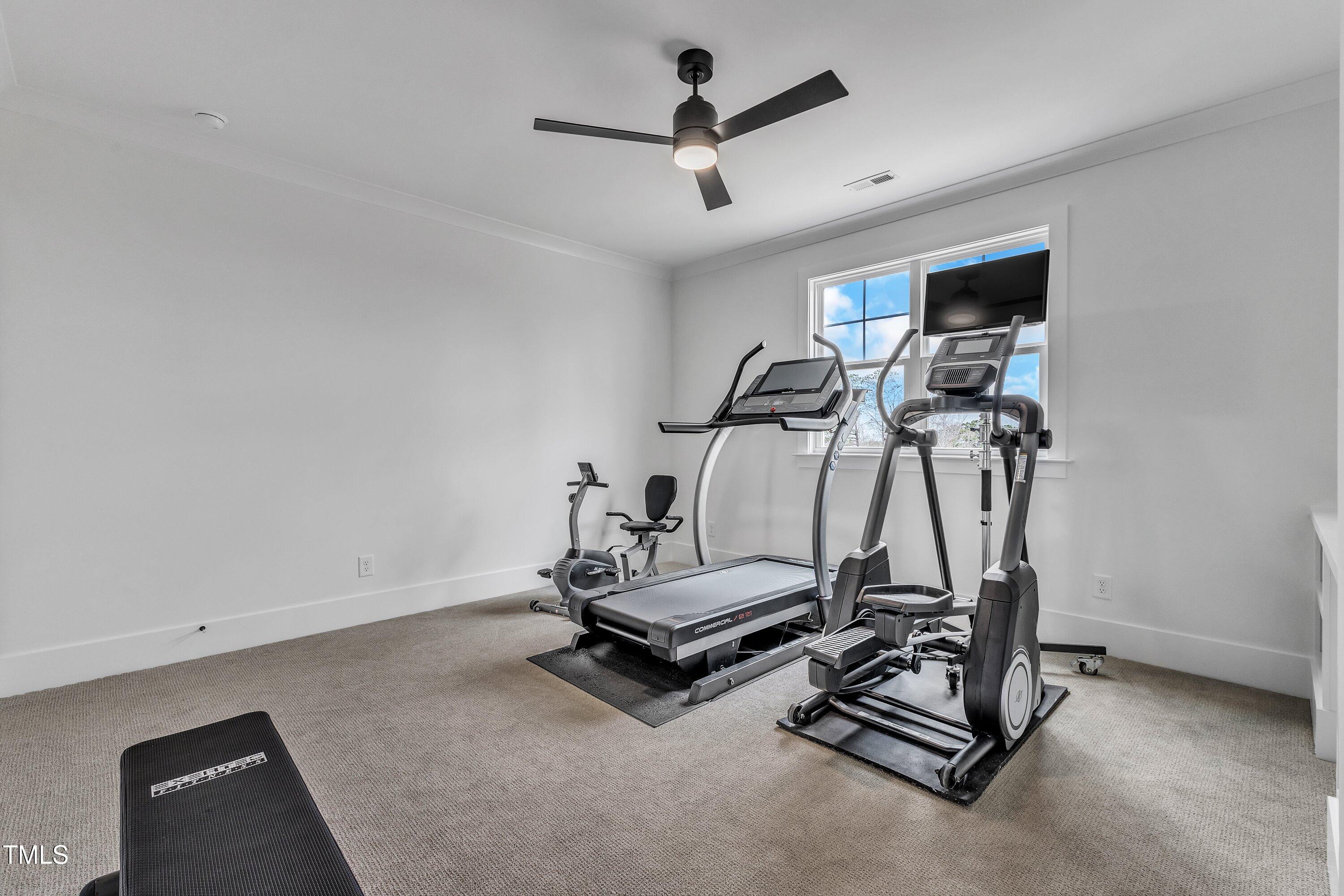 112 Sire Court Property Photo 64
