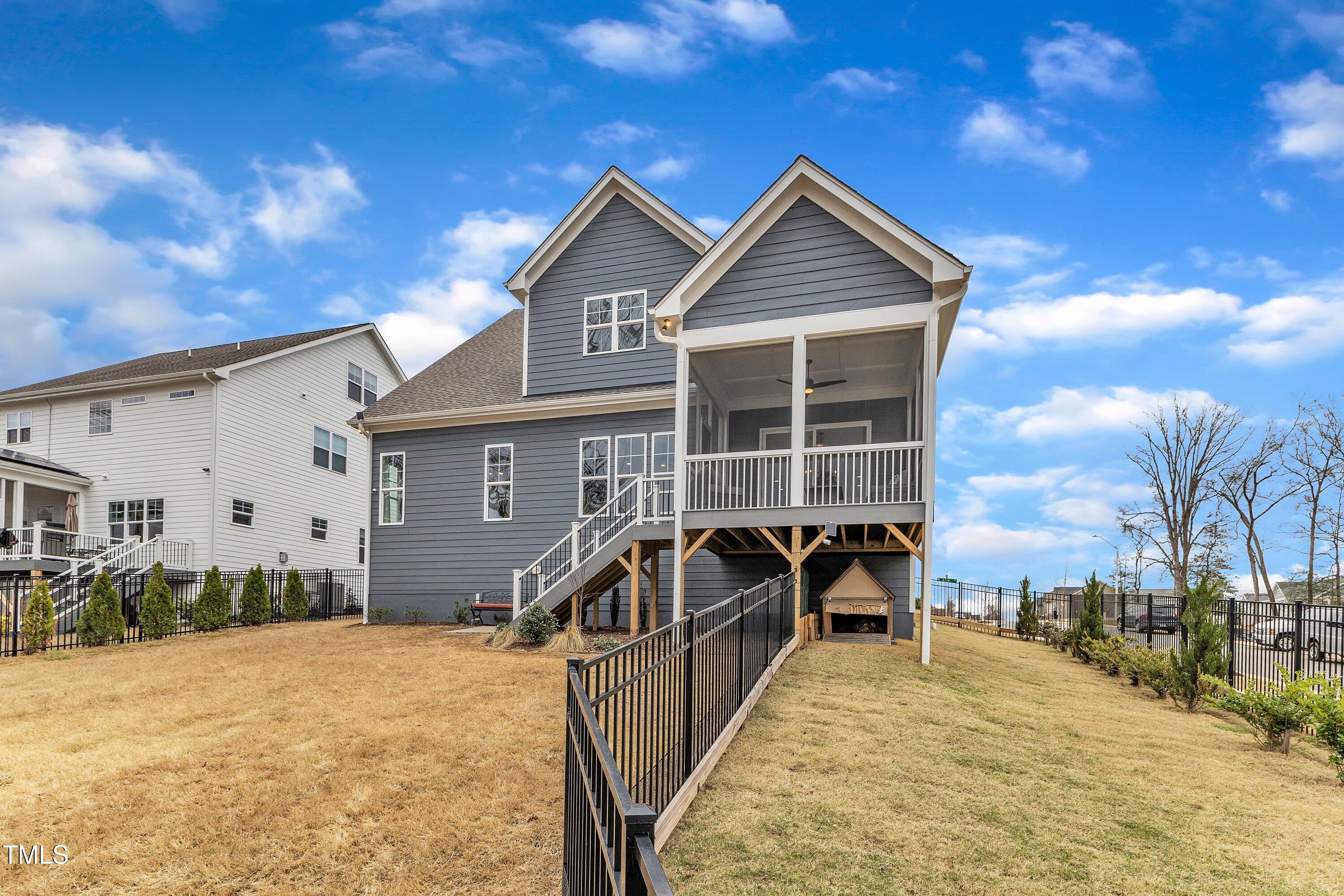 112 Sire Court Property Photo 85