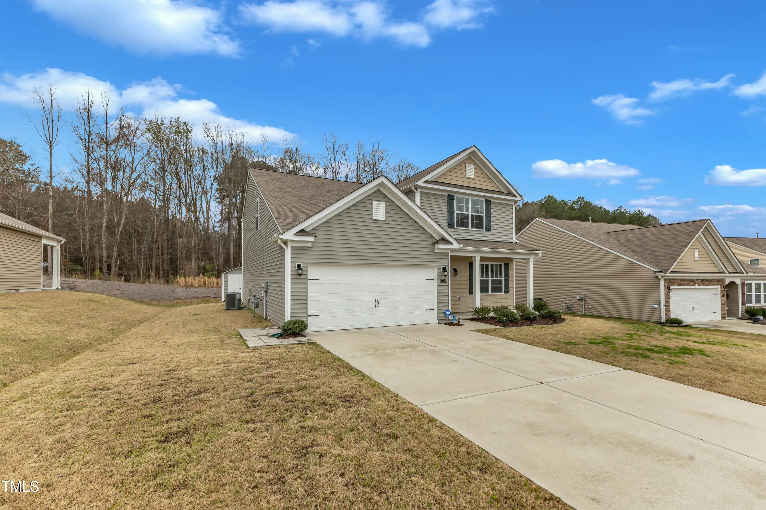 2728 Spring Valley Drive Property Photo 2