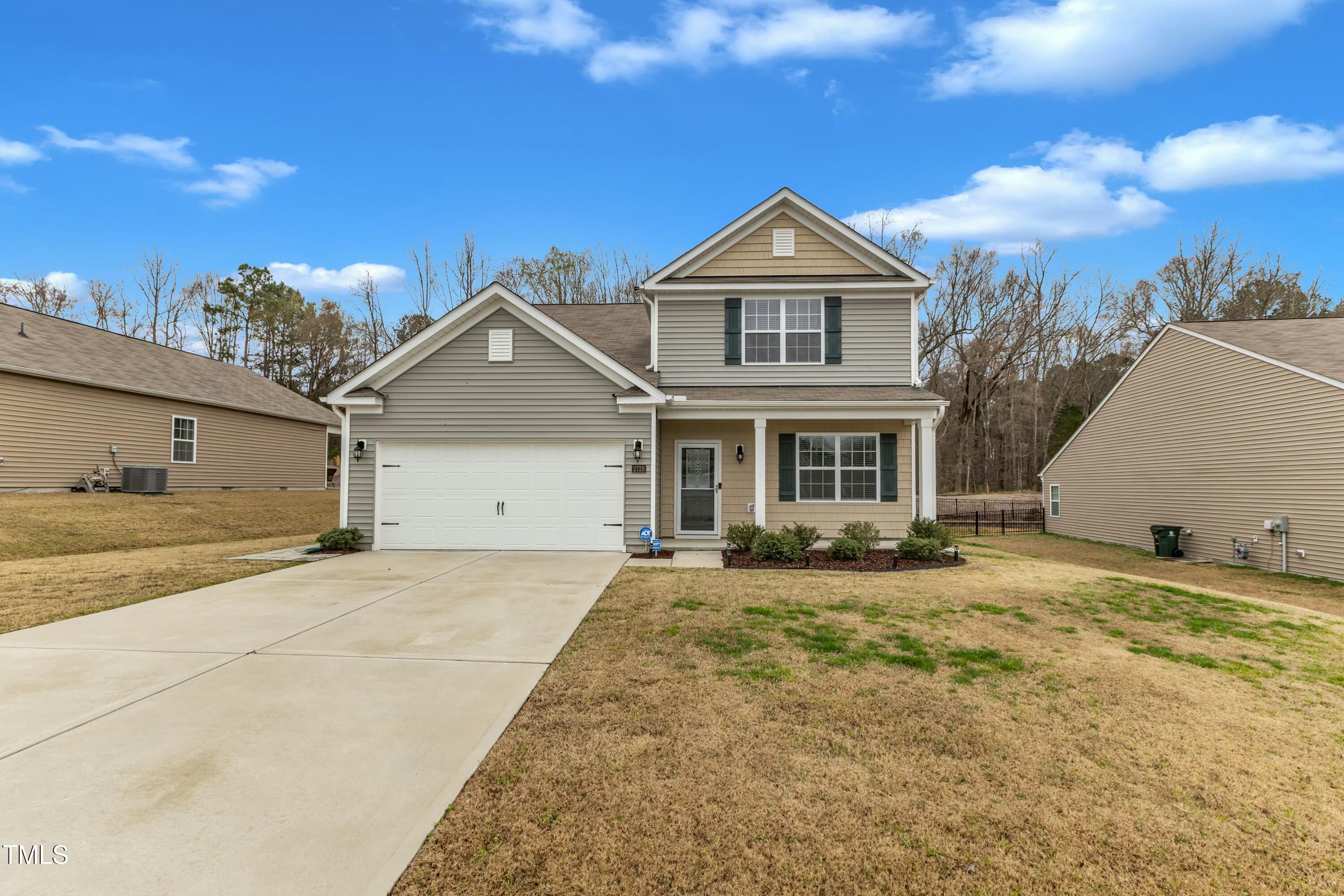 2728 Spring Valley Drive Property Photo 3