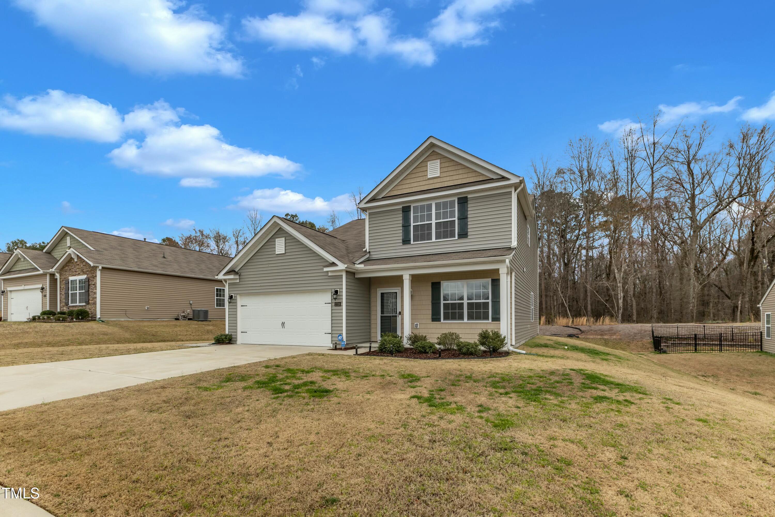 2728 Spring Valley Drive Property Photo 4