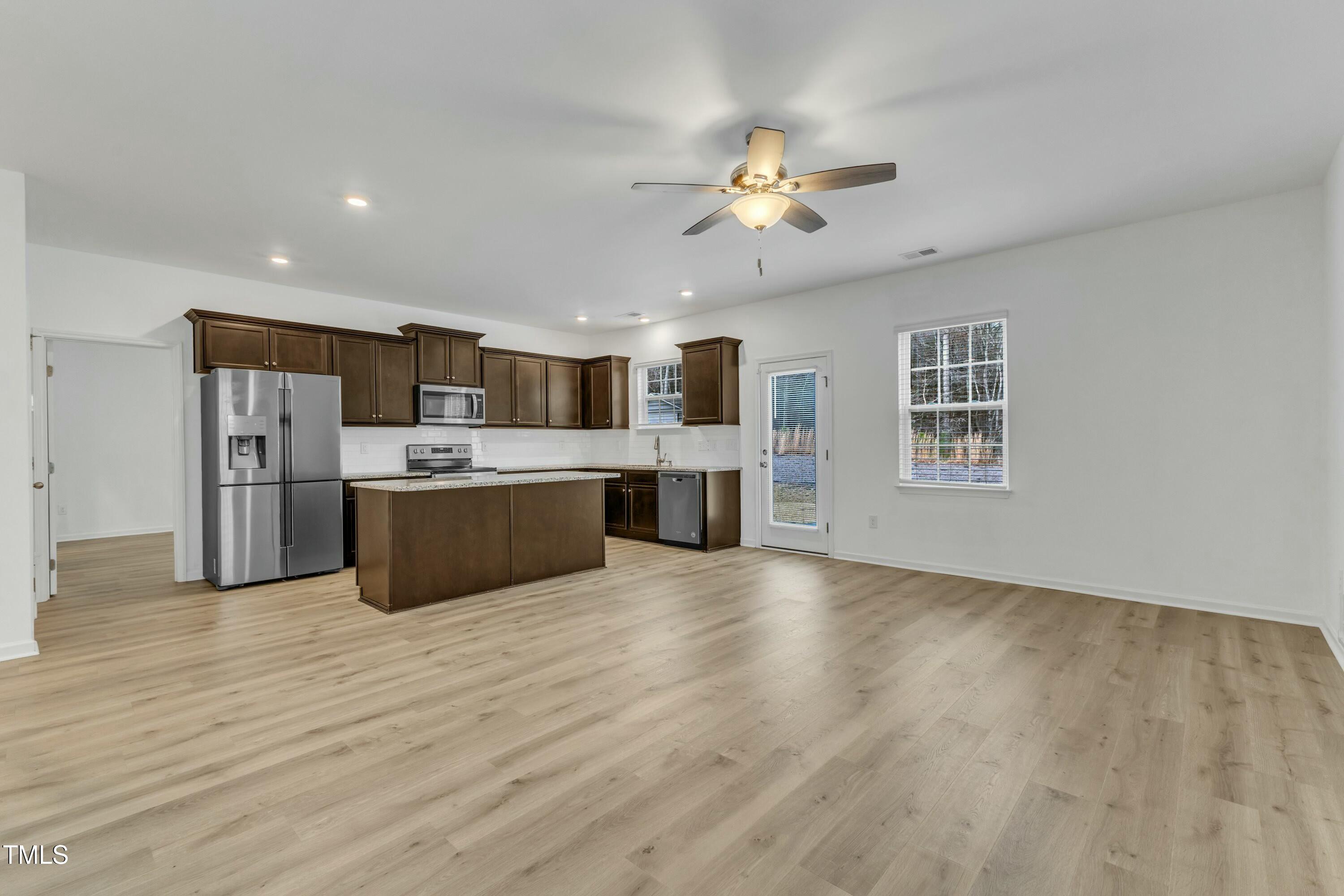 2728 Spring Valley Drive Property Photo 18