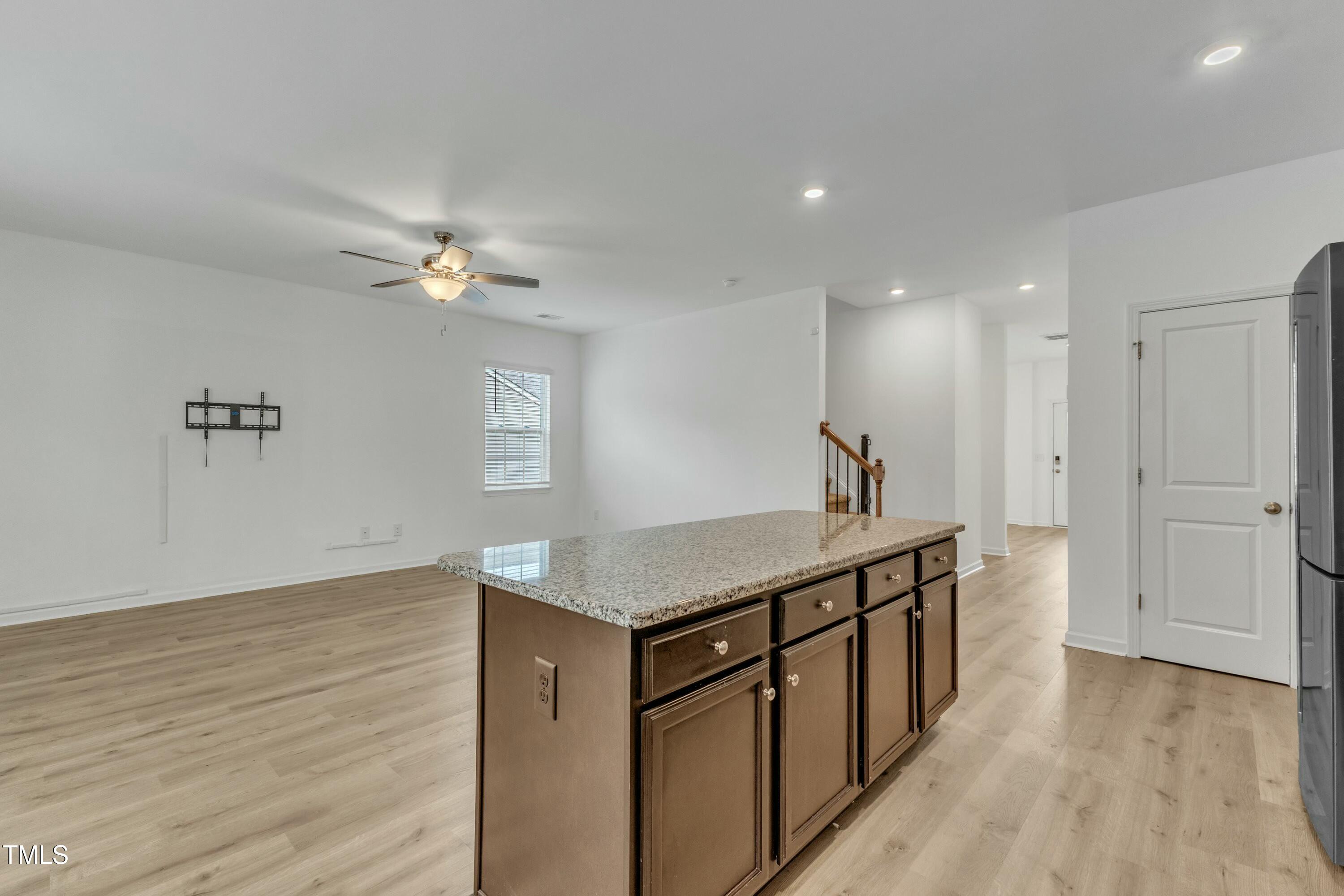 2728 Spring Valley Drive Property Photo 23