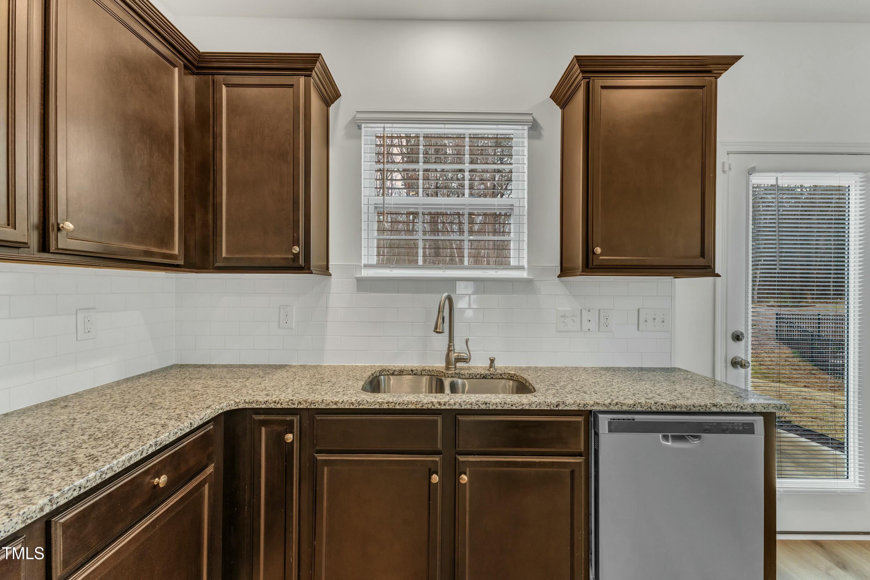 2728 Spring Valley Drive Property Photo 26