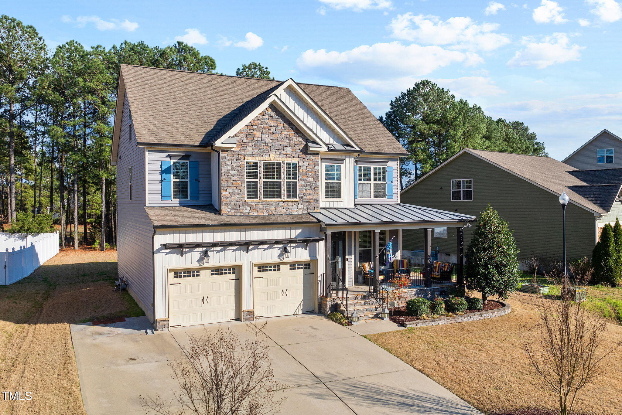 253 Bendemeer Lane Property Photo