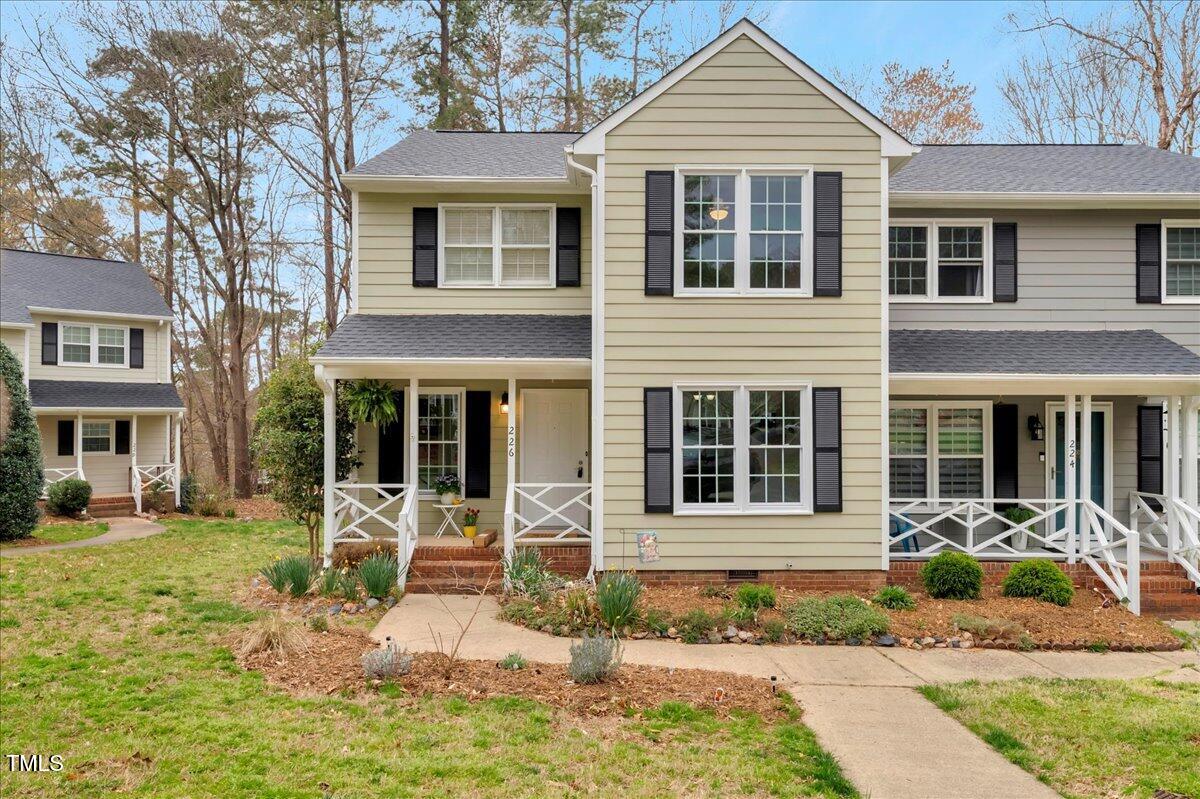 Wake- Sanderson Real Estate Listings Main Image