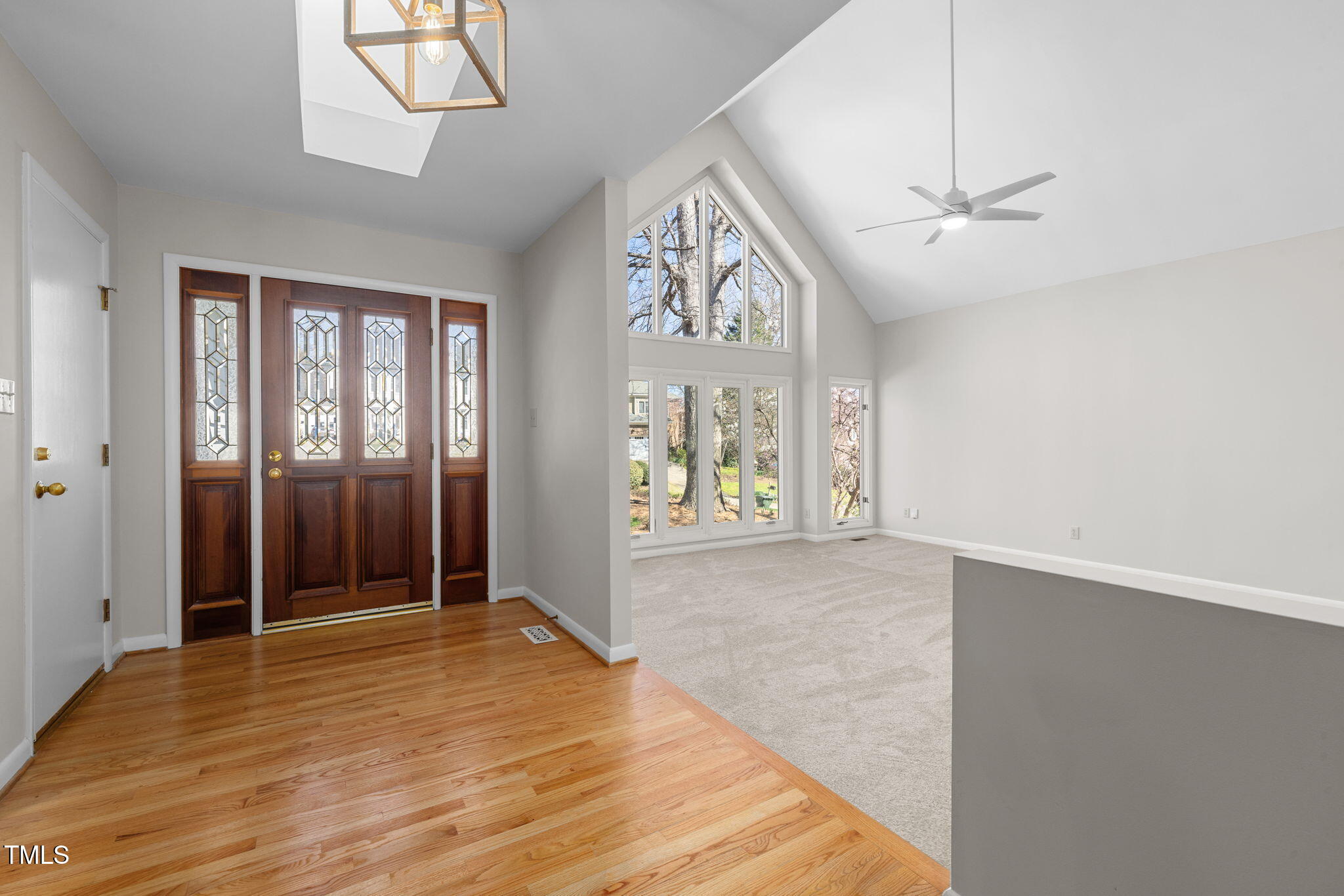 8116 Windsor Ridge Drive Property Photo 6
