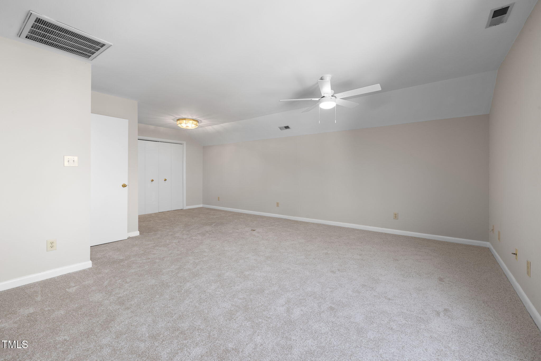 8116 Windsor Ridge Drive Property Photo 40