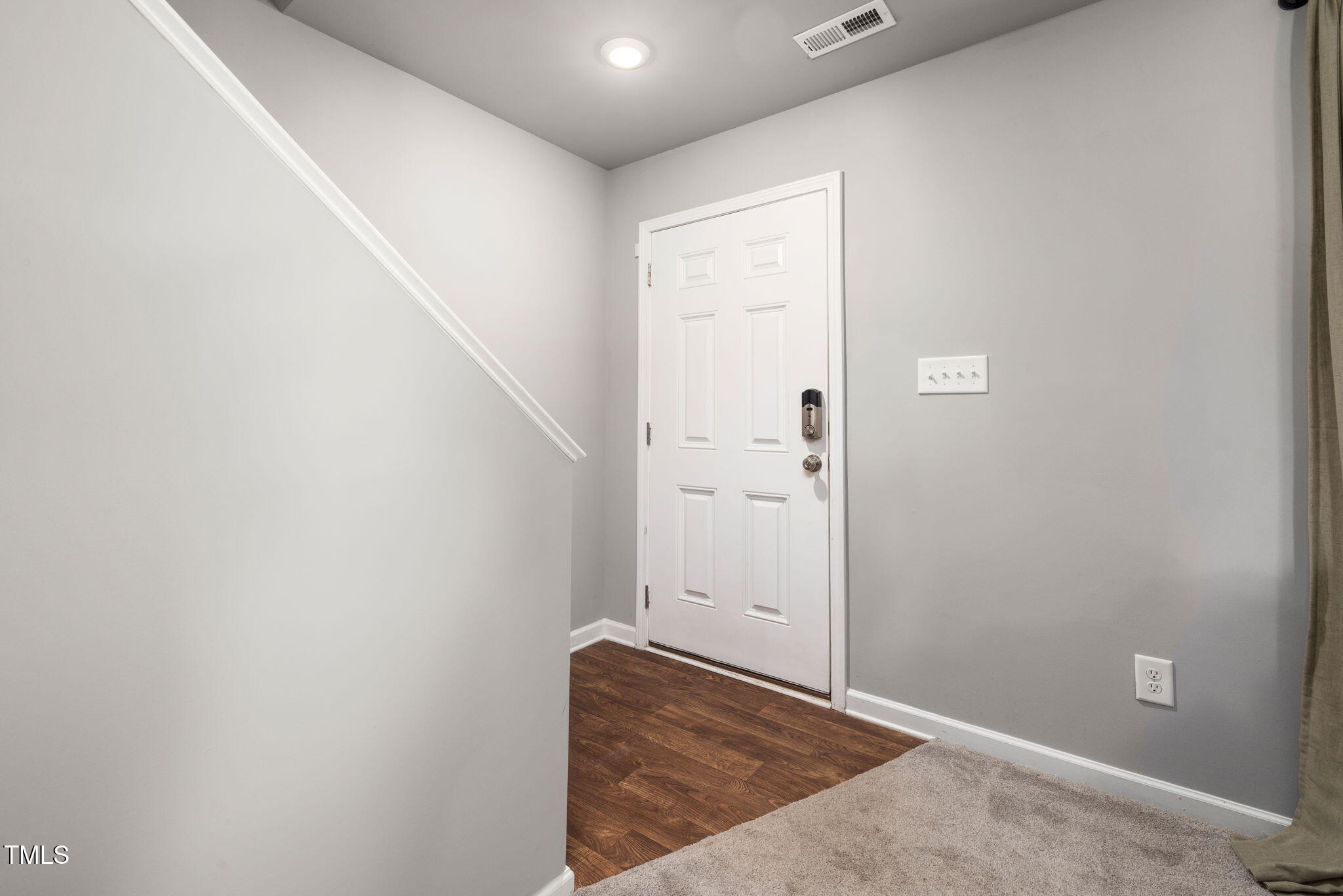 38 Winter Red Way Property Photo 6