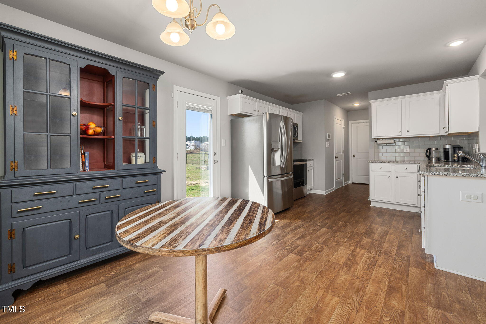 38 Winter Red Way Property Photo 16