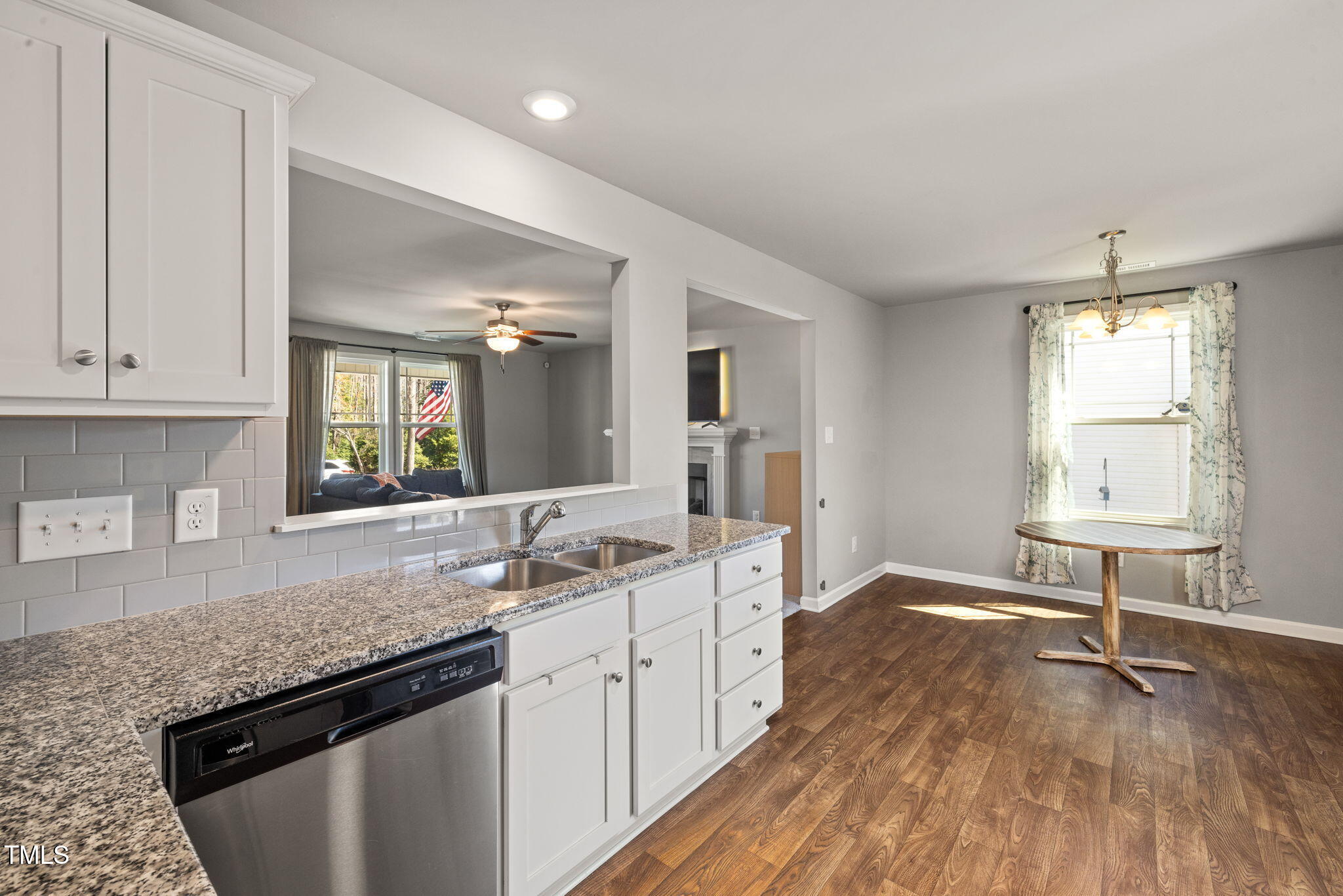 38 Winter Red Way Property Photo 19