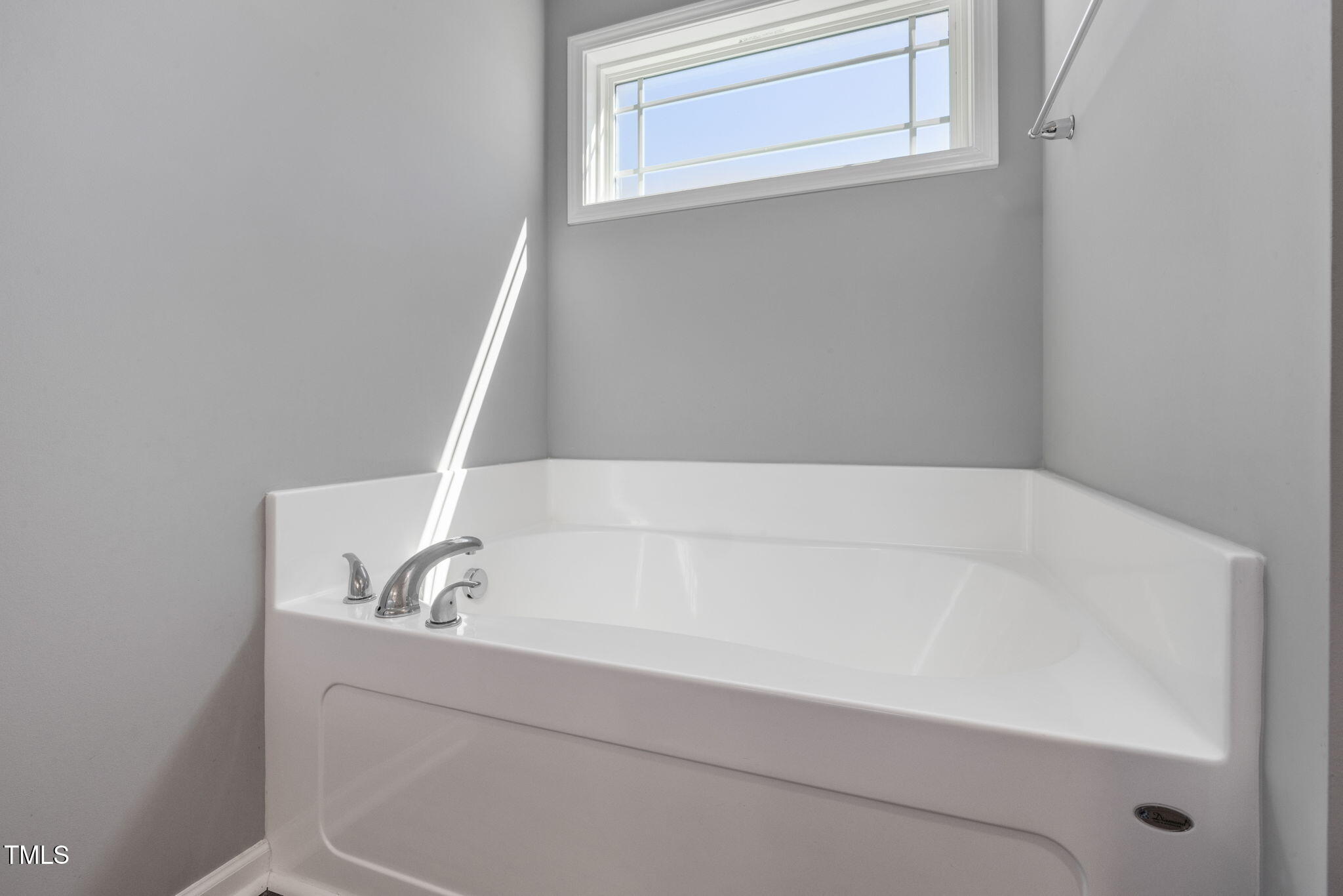 38 Winter Red Way Property Photo 31