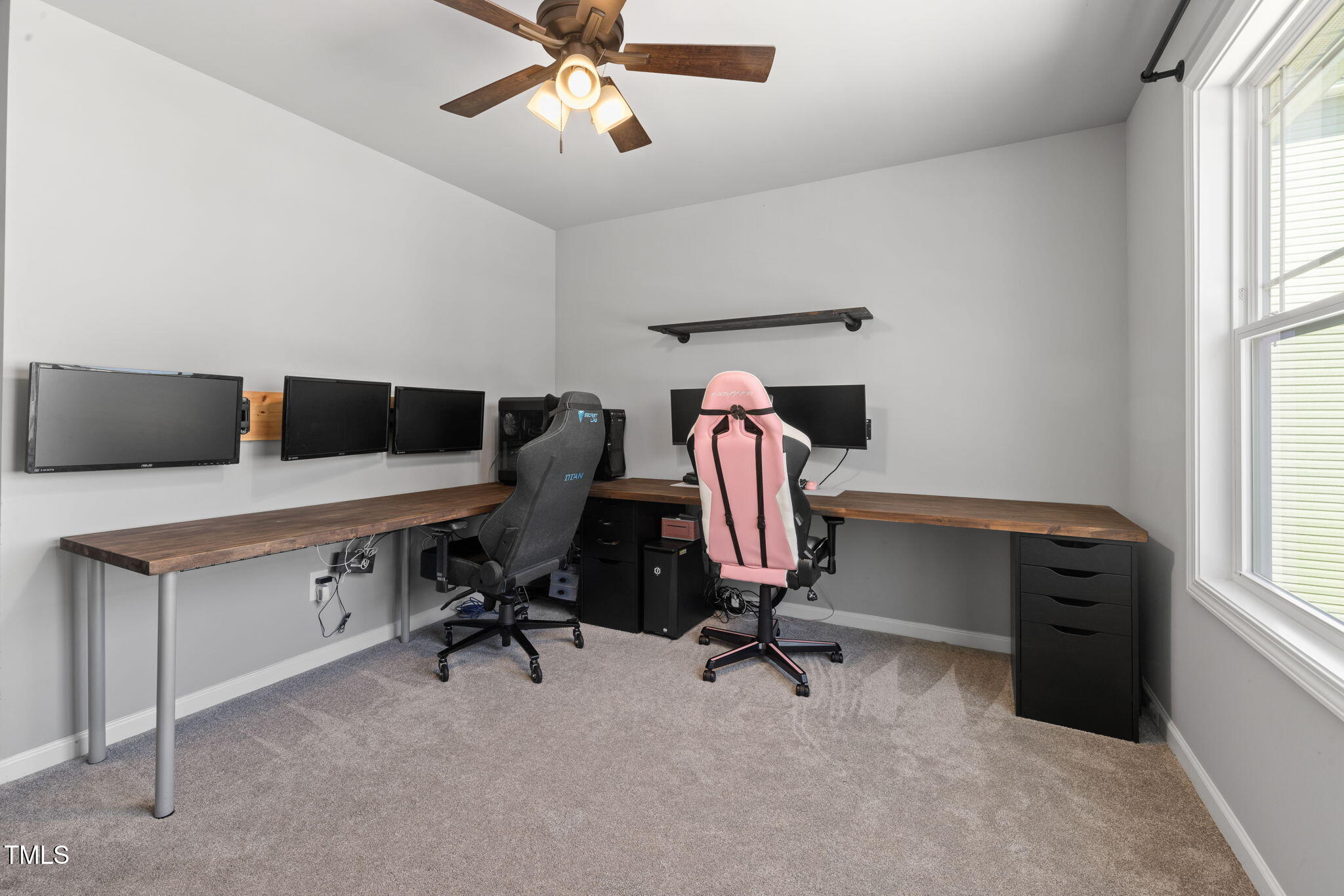38 Winter Red Way Property Photo 35