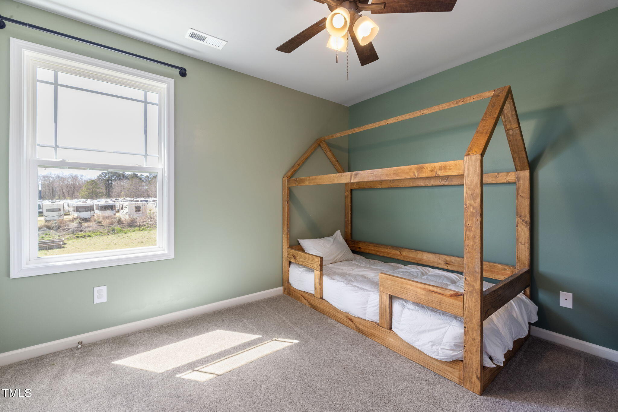 38 Winter Red Way Property Photo 37