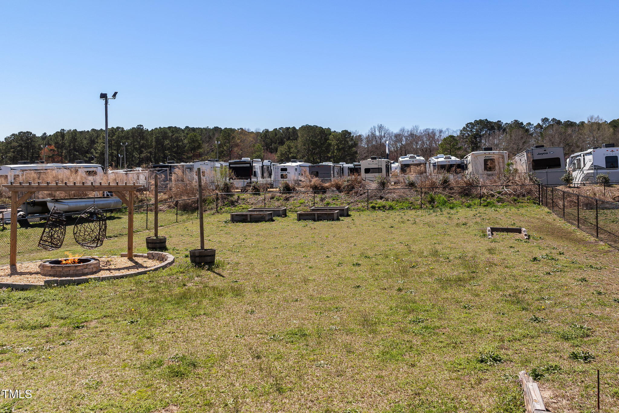 38 Winter Red Way Property Photo 43
