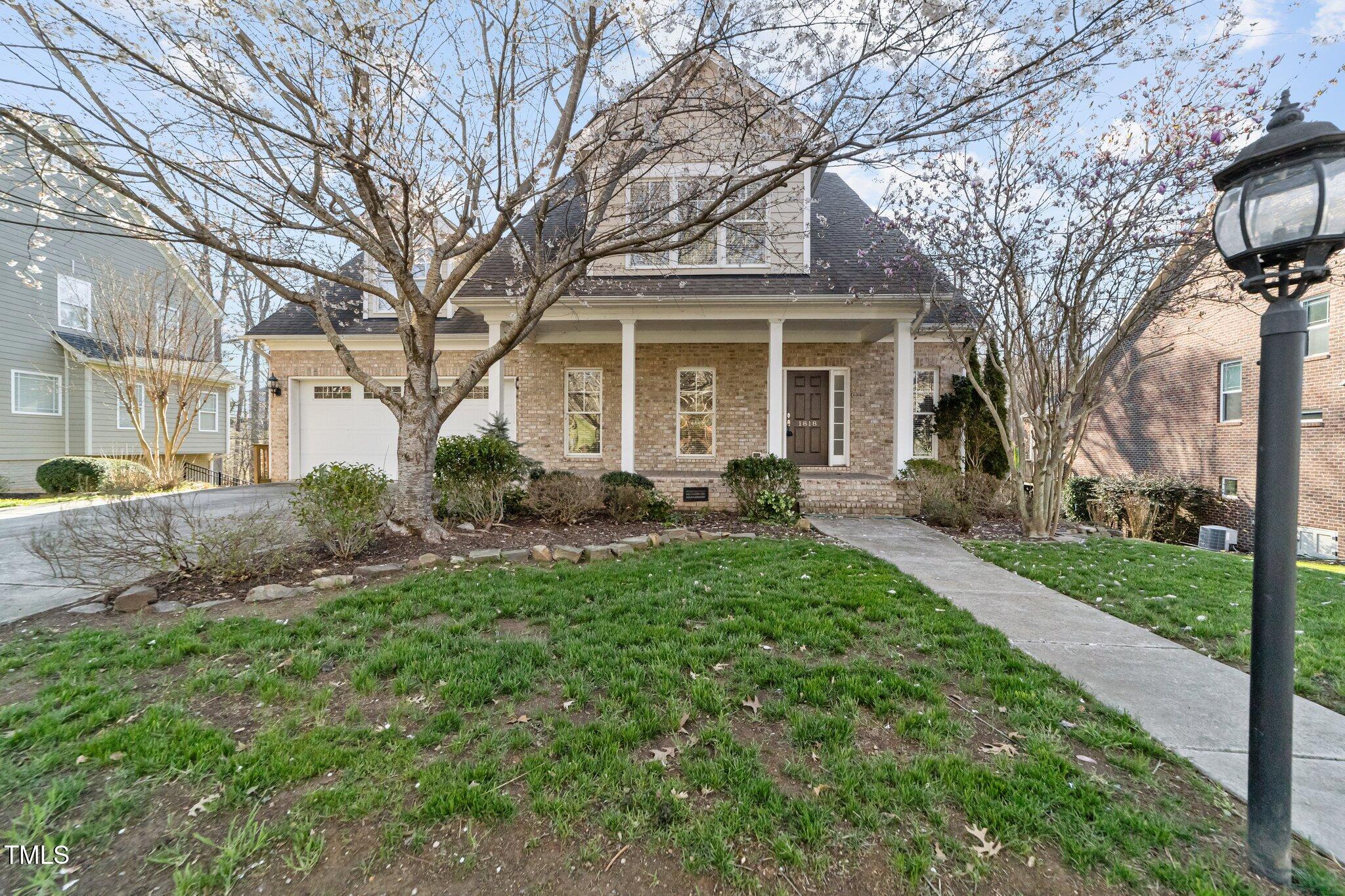 1818 Buxton Way Property Photo