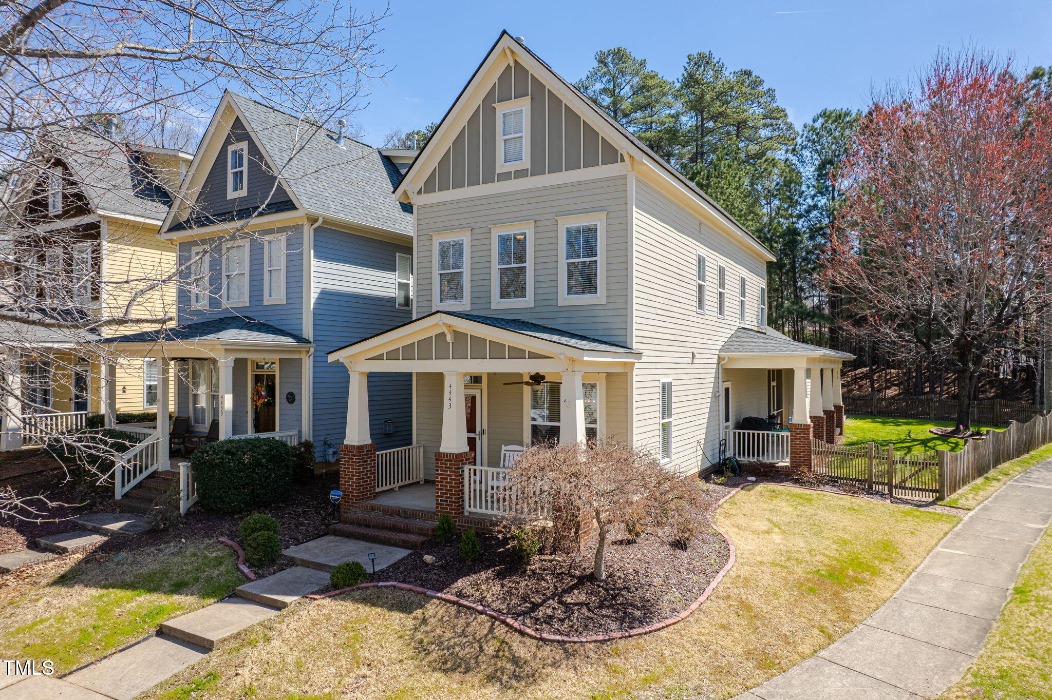 4443 Crystal Breeze Street Property Photo