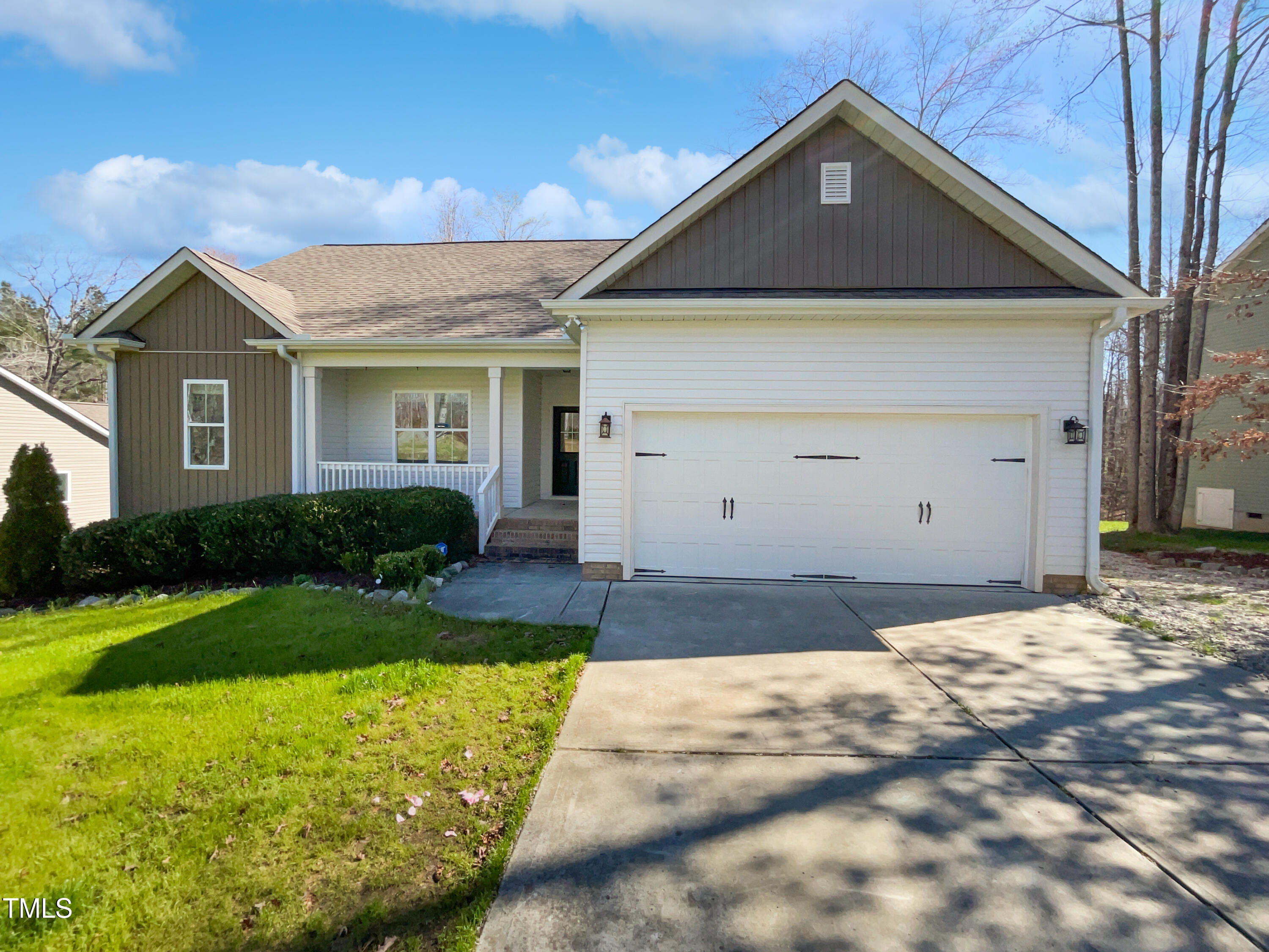80 Somerset Drive Property Photo