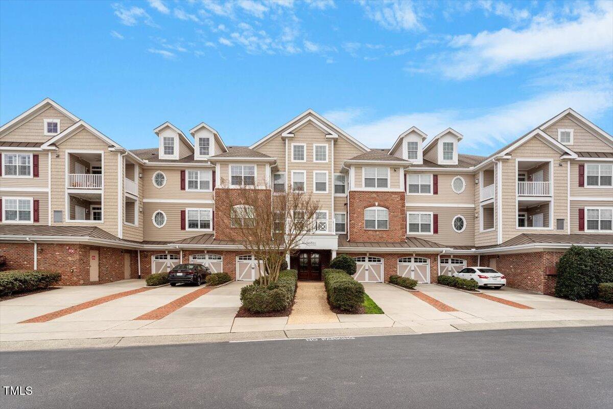 10511 Rosegate Court # 203 Property Photo