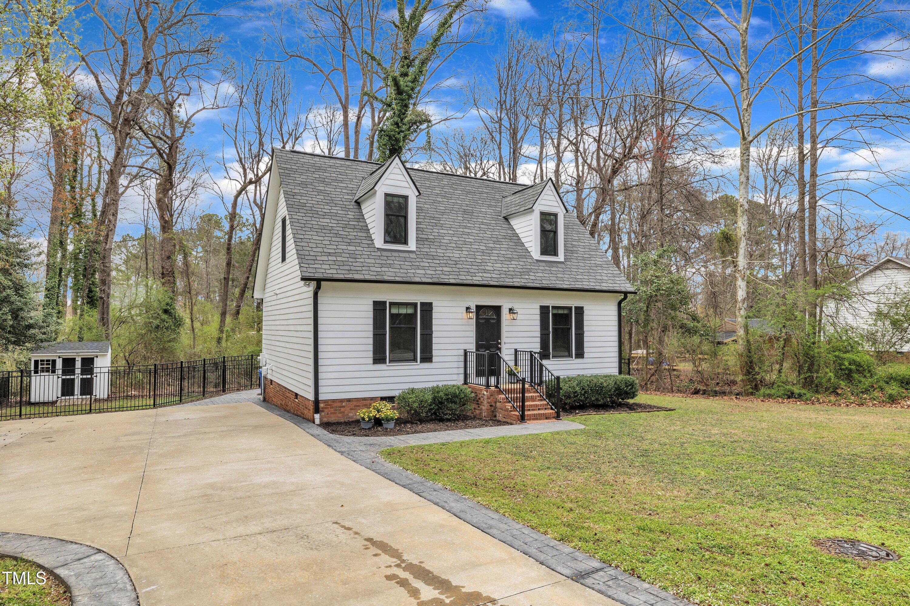 305 Dickens Road Property Photo