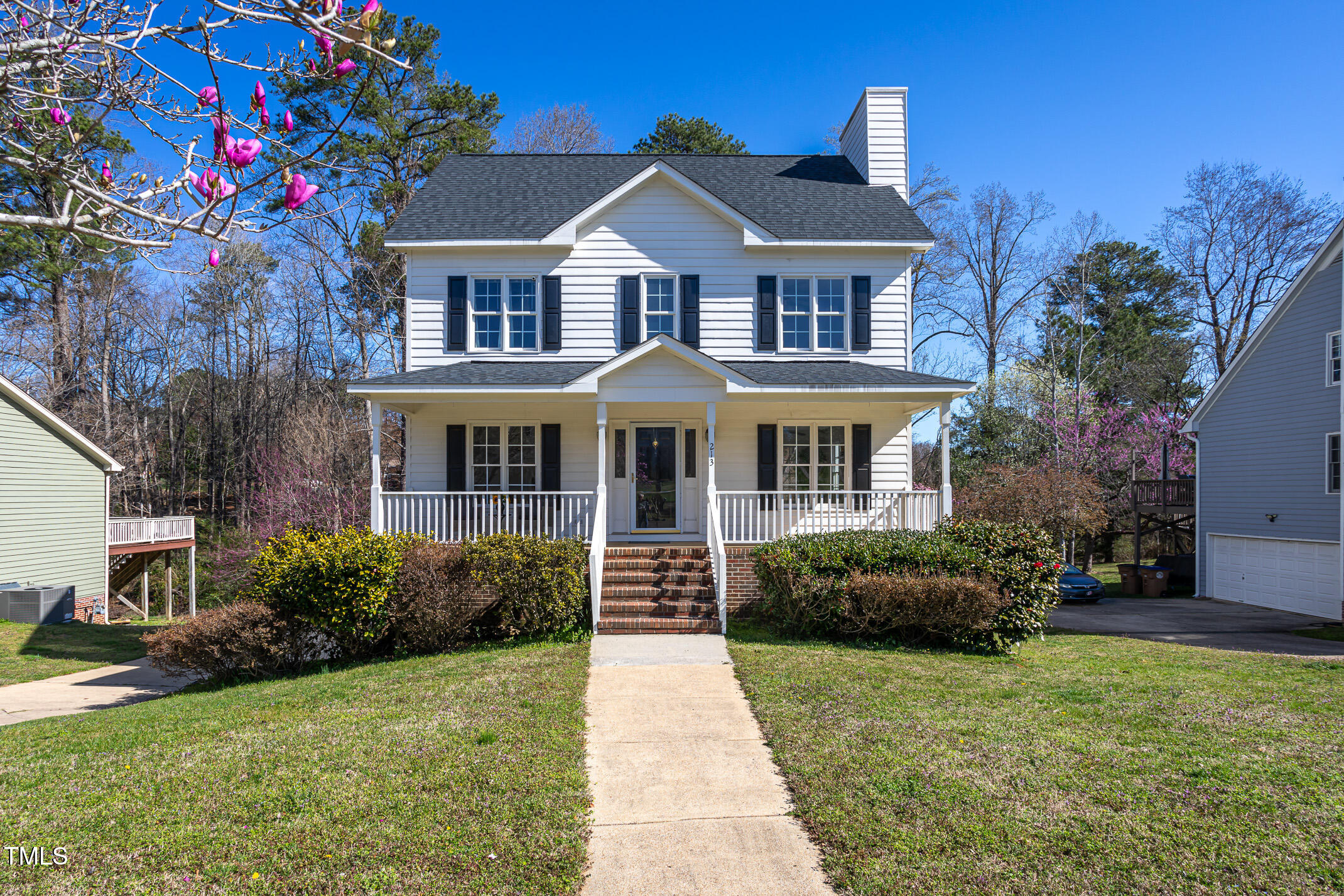 213 Yellow Poplar Avenue Property Photo