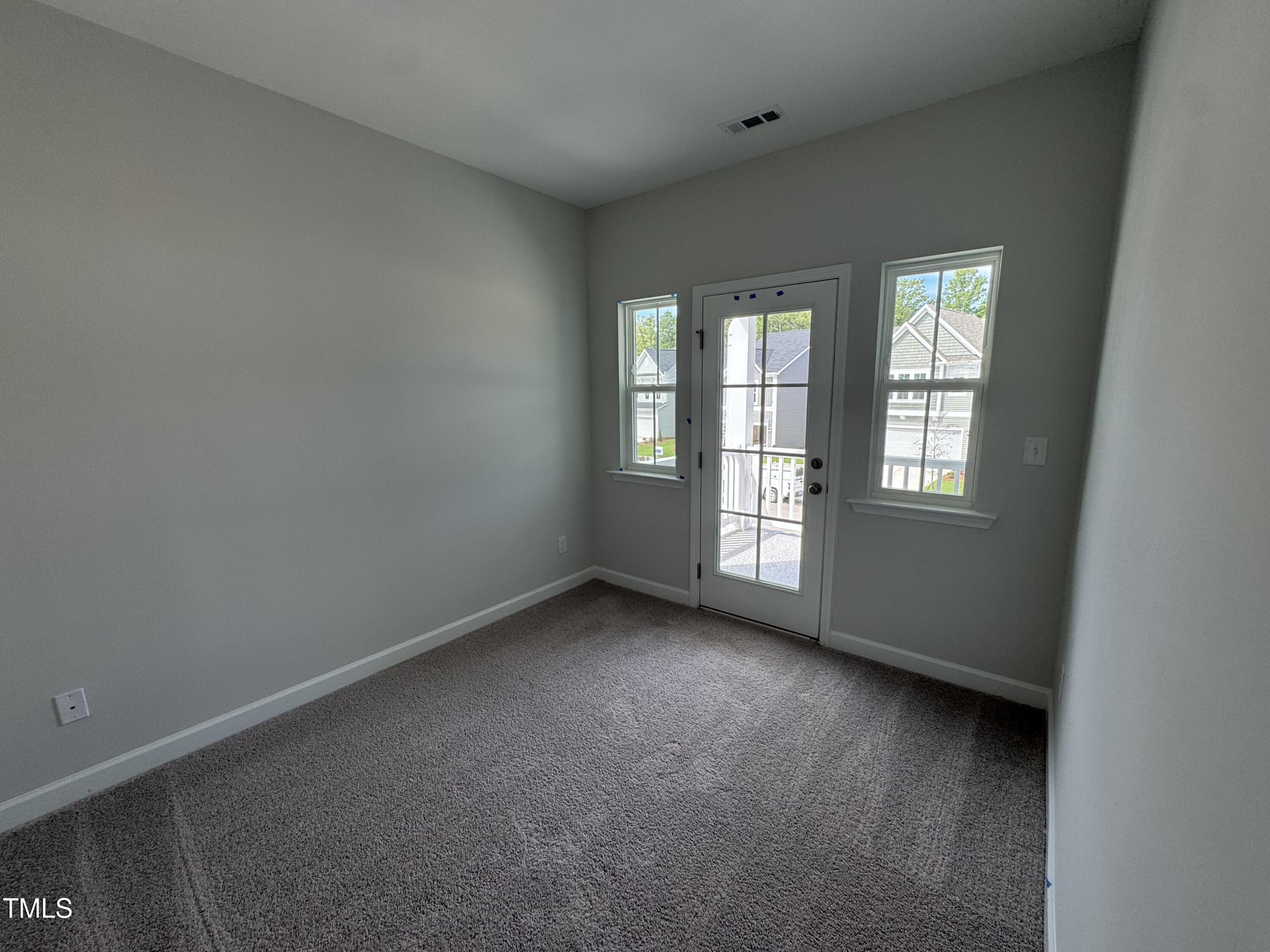 247 Meadowbark Bend # 29 Property Photo 11
